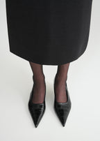 Classic croco-embossed slingbacks black