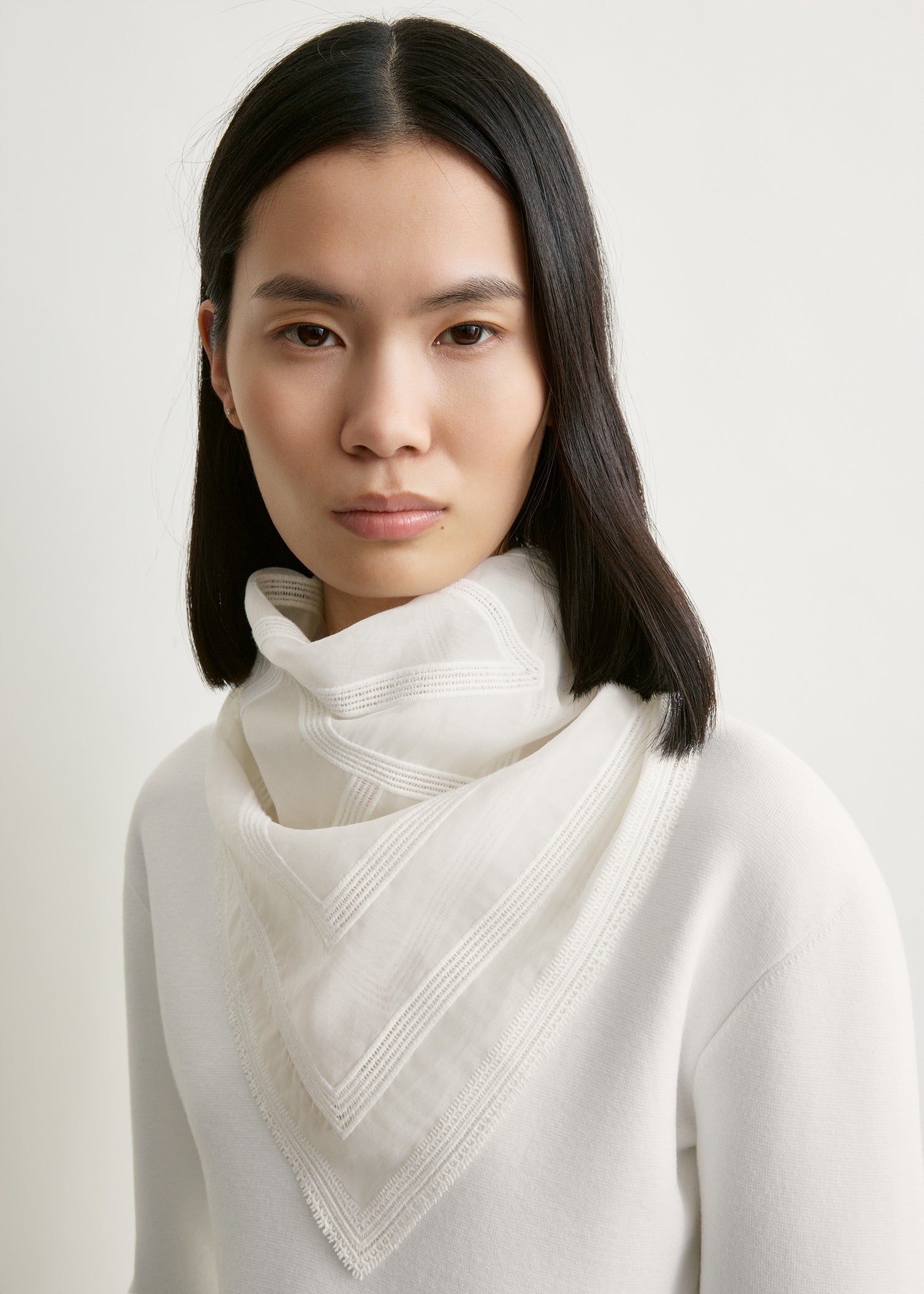 Monogram crochet cotton scarf white