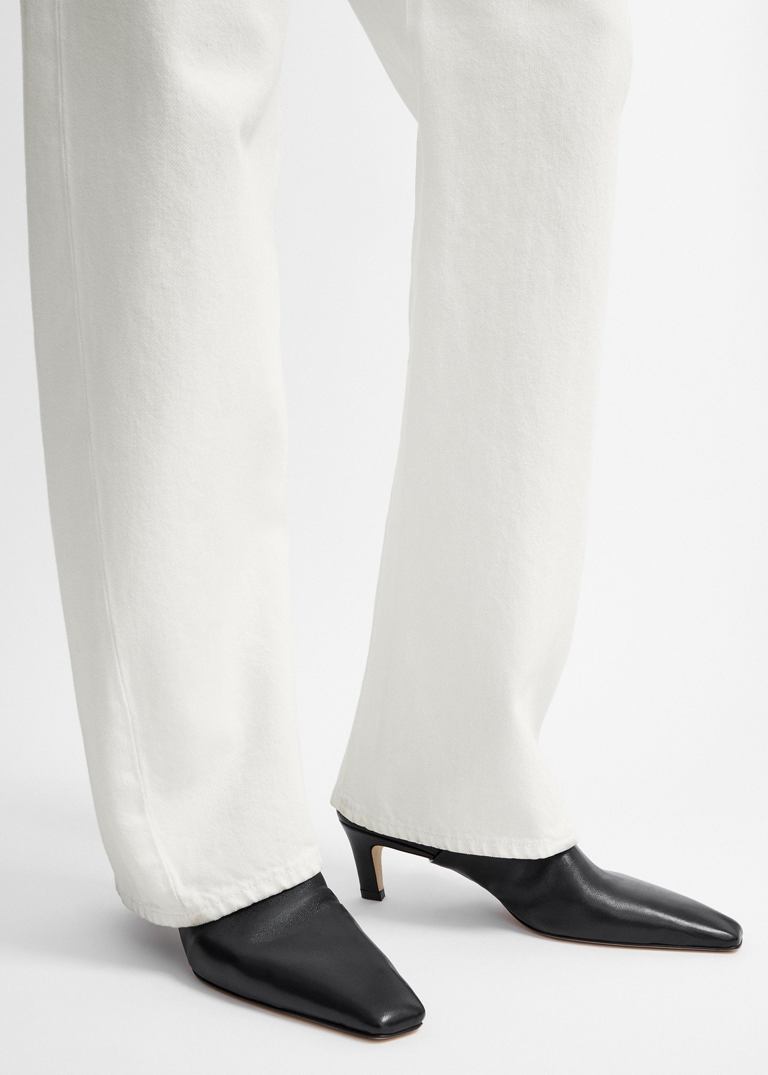 Soft nappa mules black