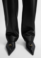 Pierced nappa pumps black