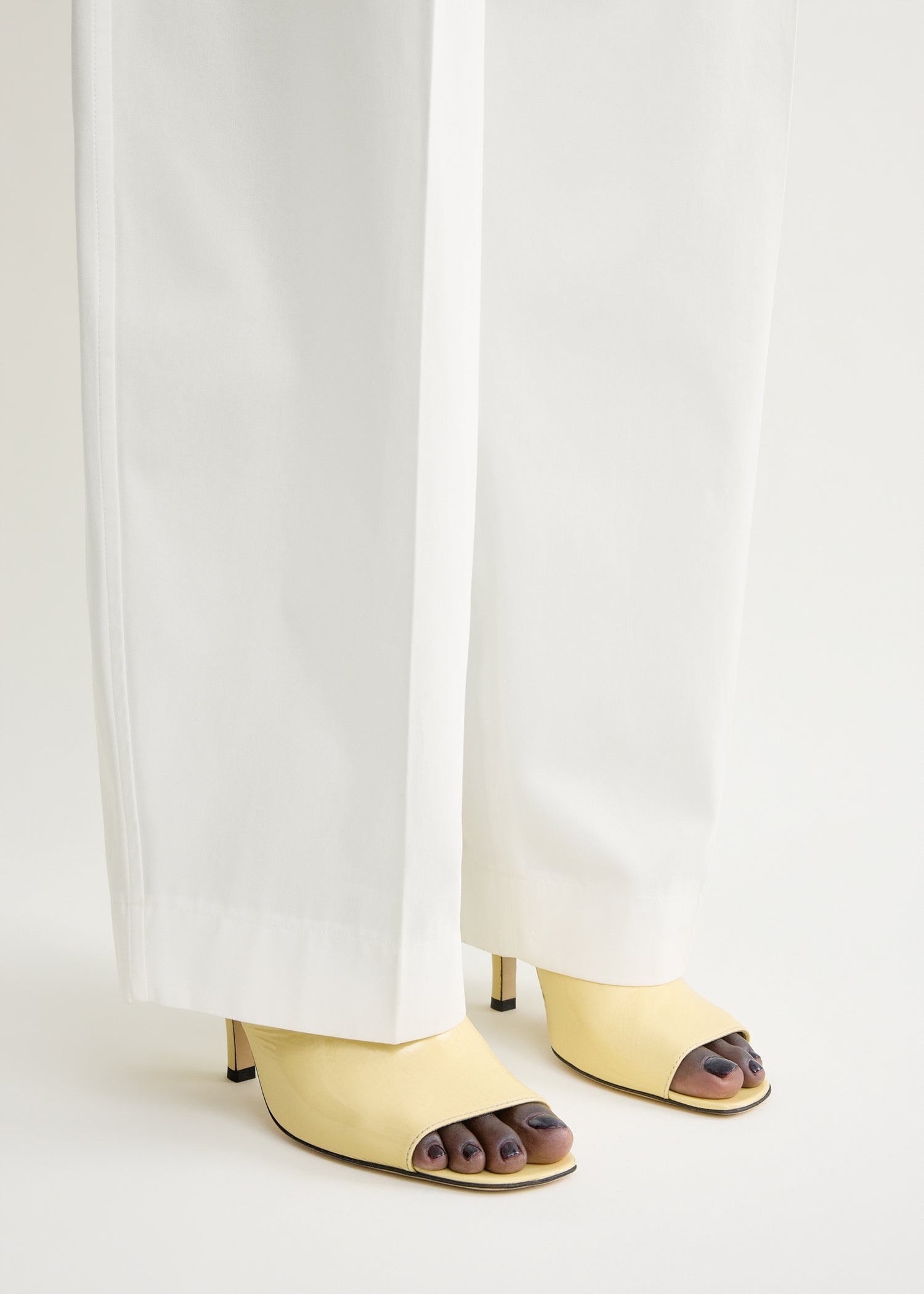 Contour naplack slingbacks buttercup