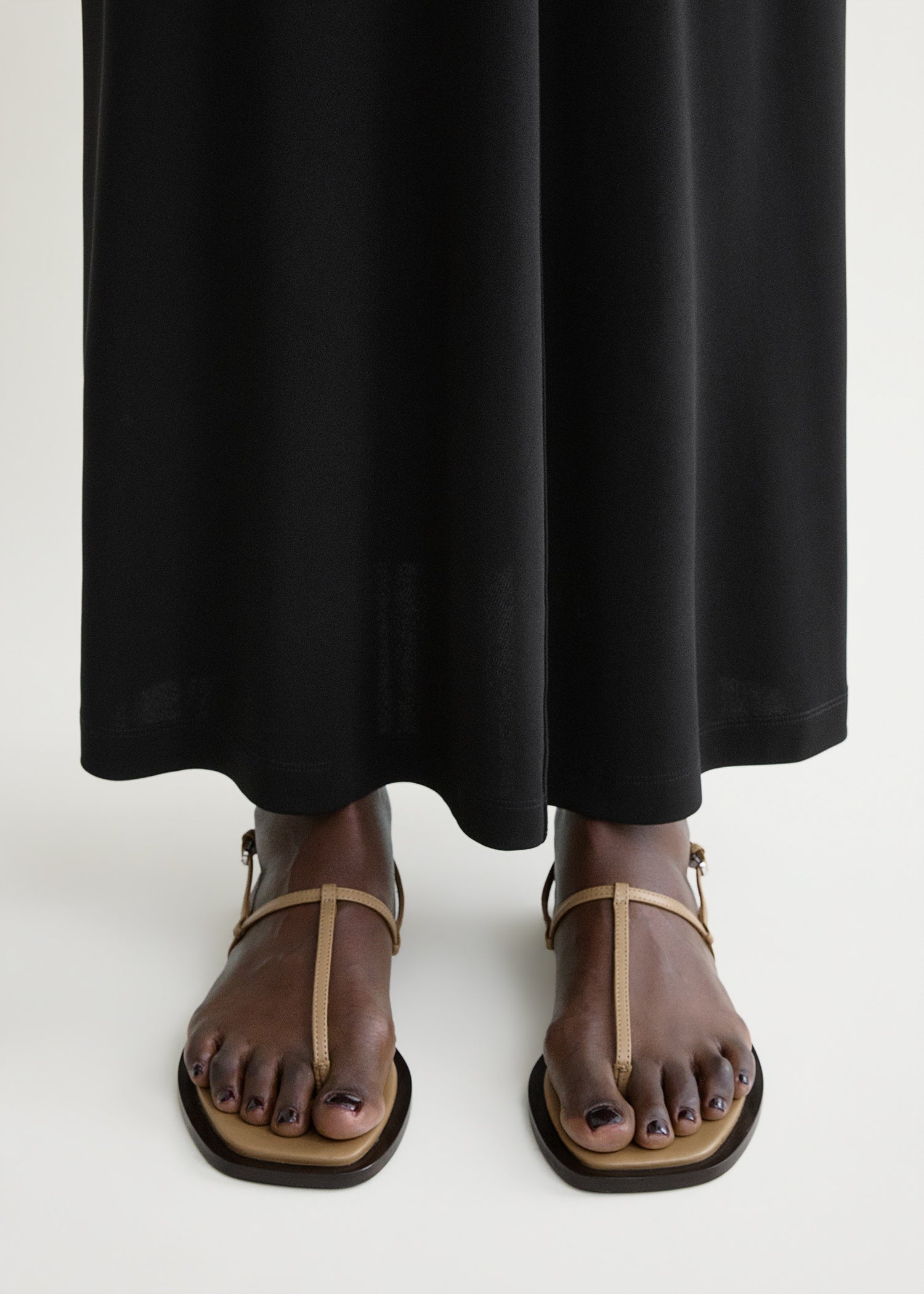 T-strap nappa sandals desert/dark brown