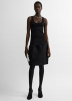 Curved skirt black