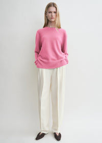 Crew-neck cashmere knit hot pink