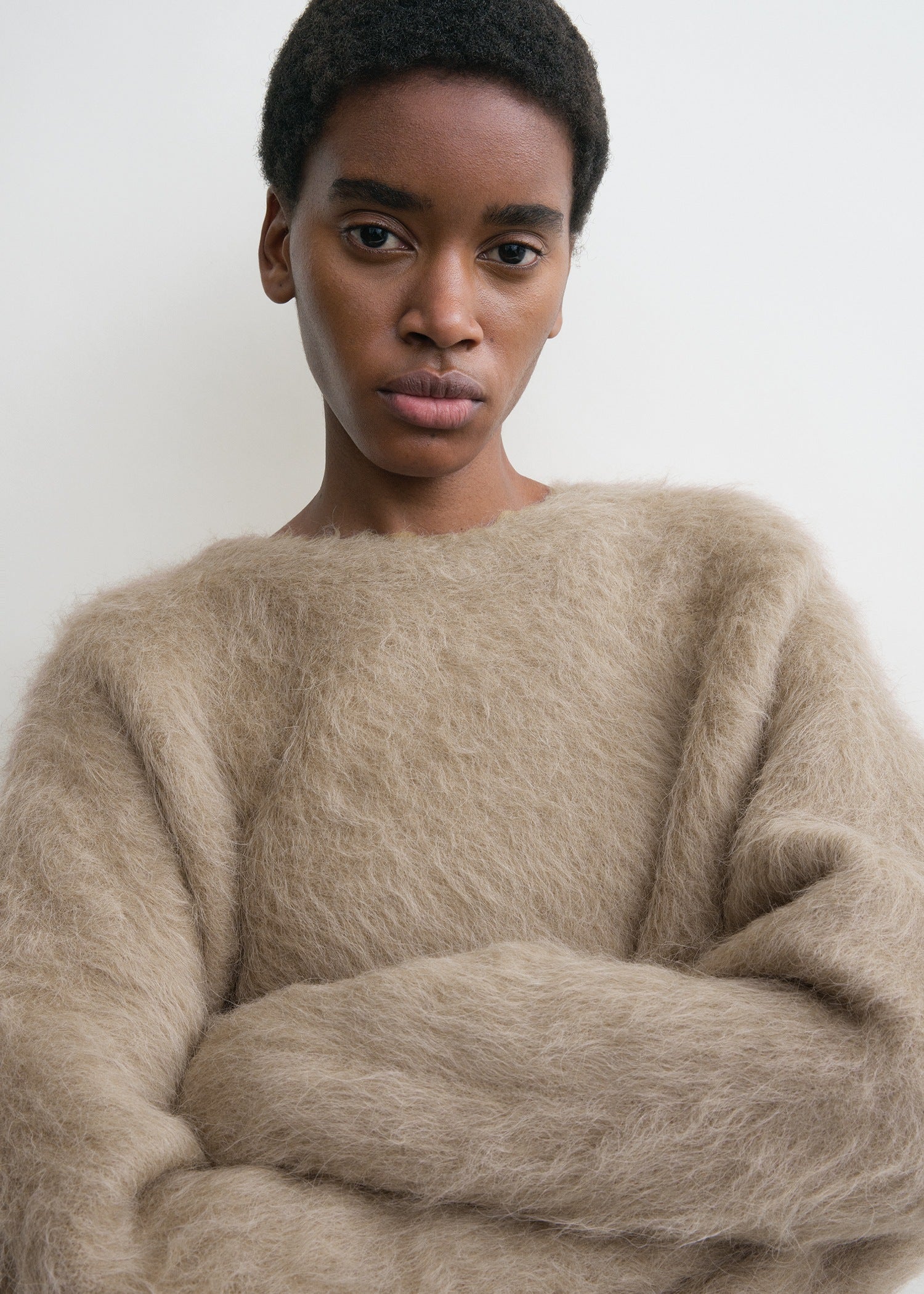 Boxy alpaca knit truffle melange