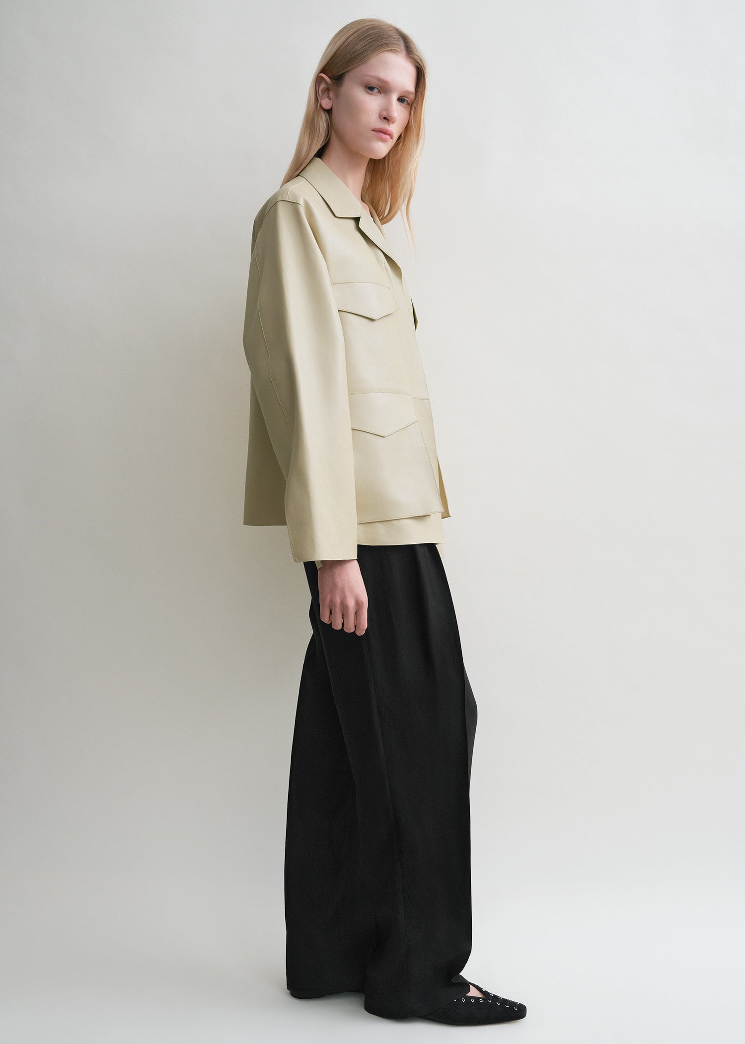 Army leather jacket peanut – TOTEME