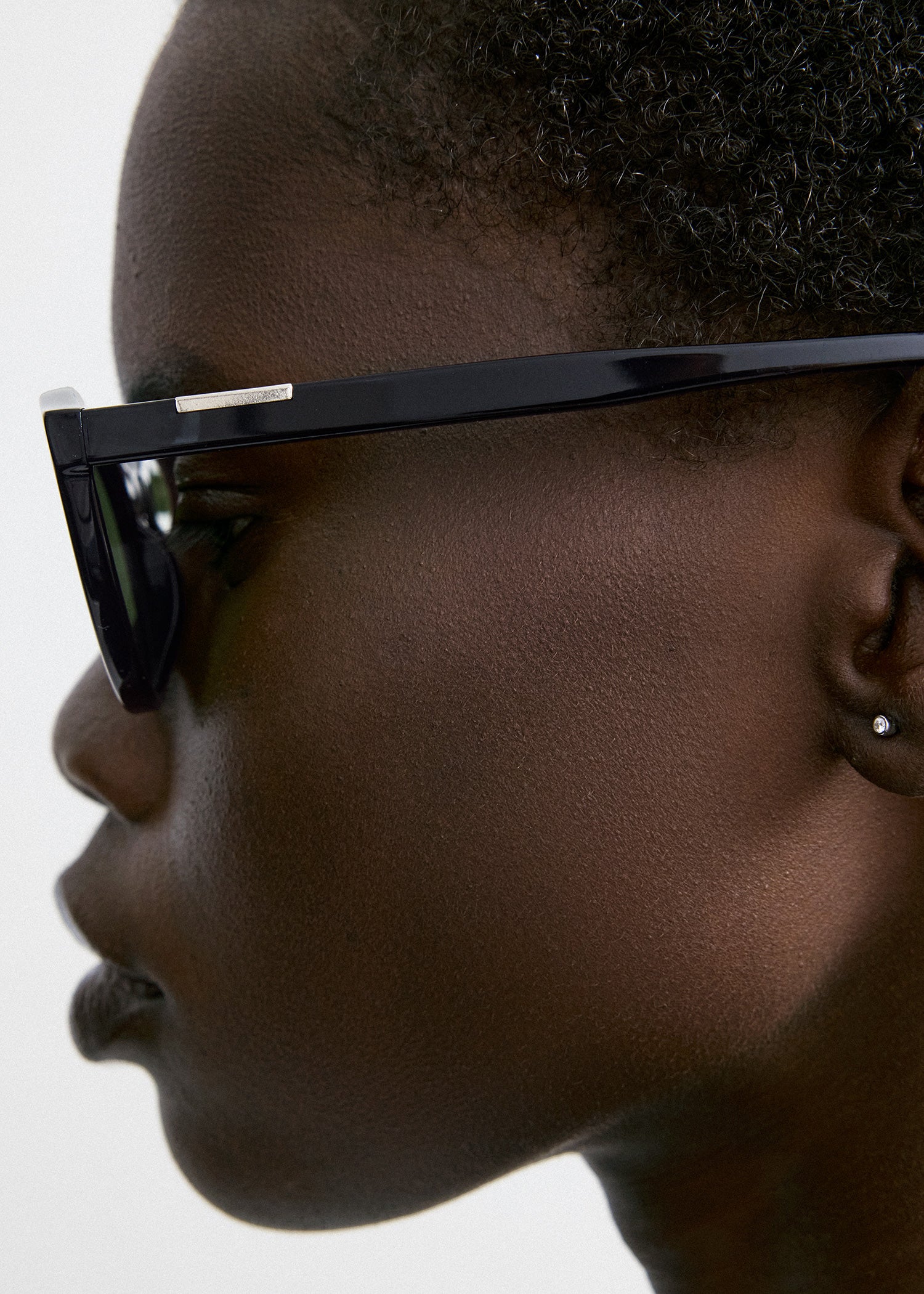 Cateye sunglasses black