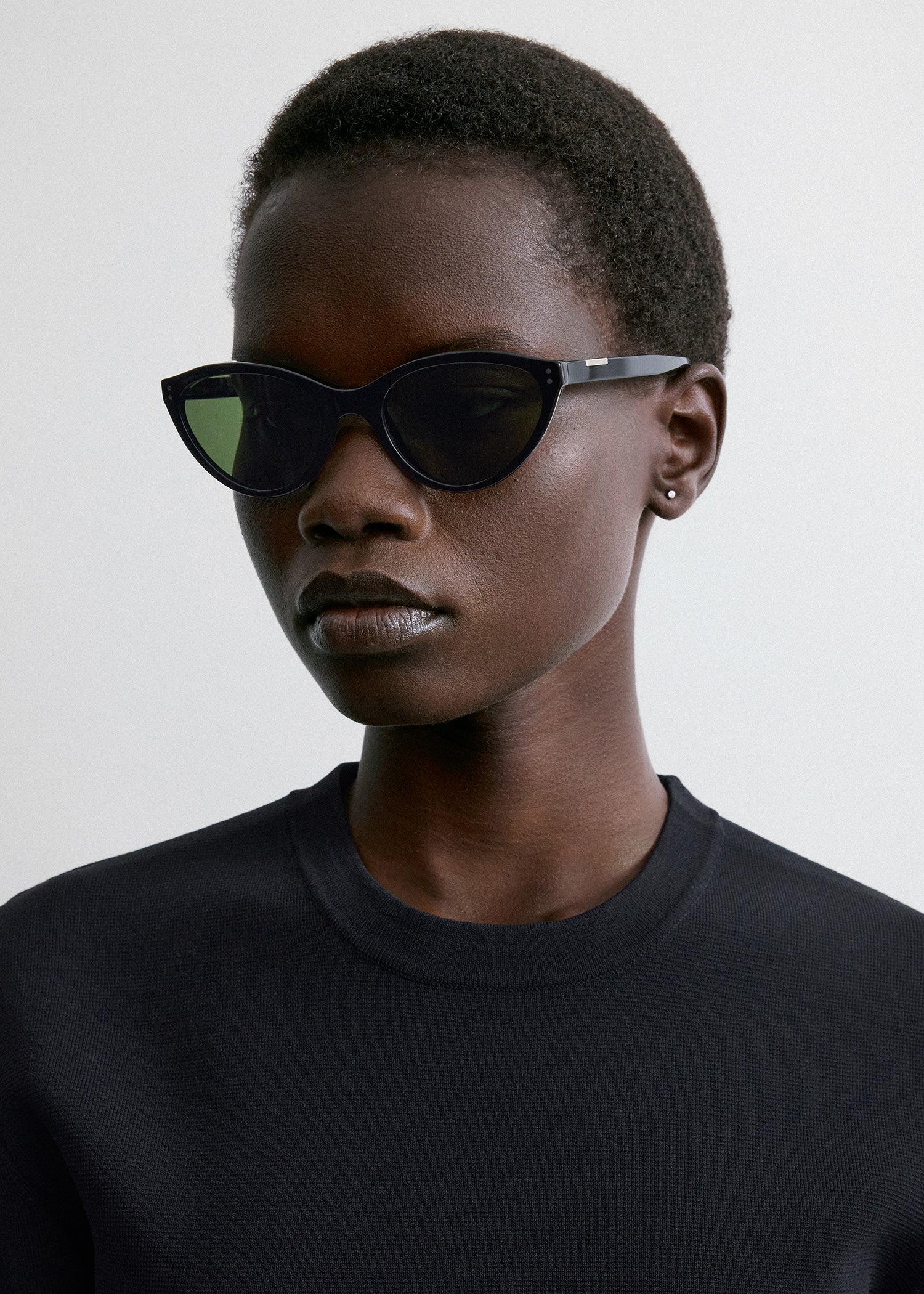 Cateye sunglasses black