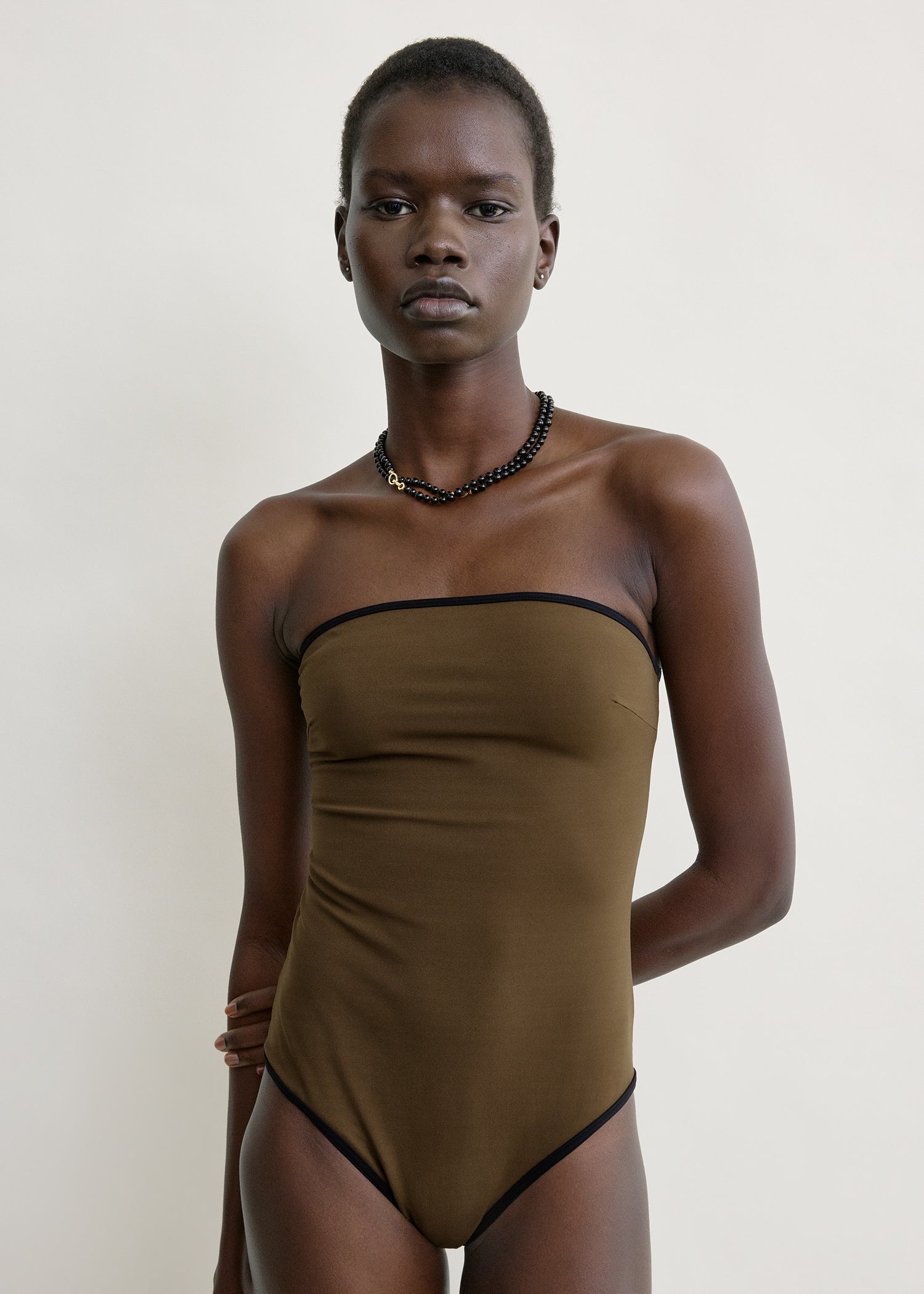 Stripe edge strapless swimsuit walnut