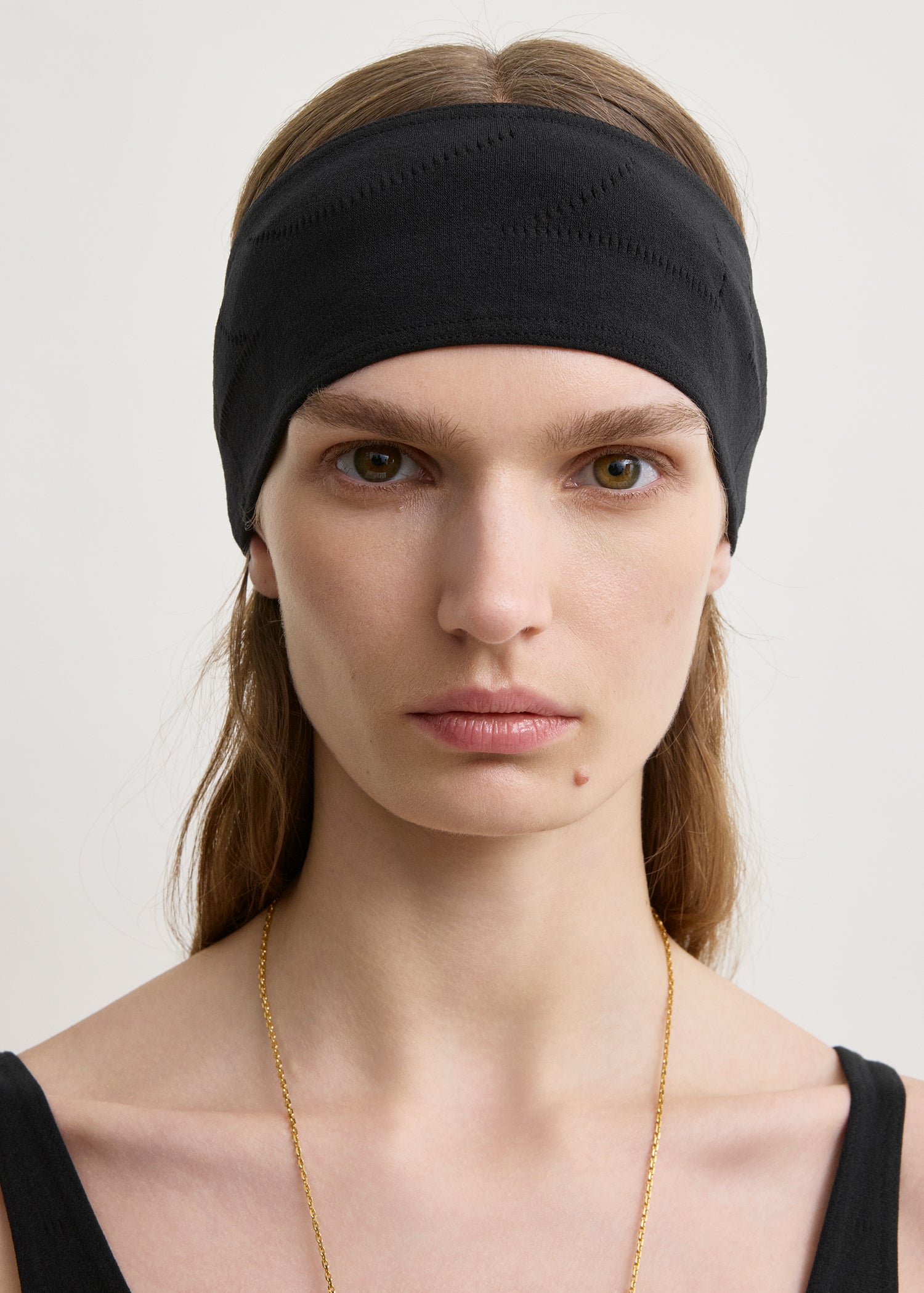 Pointelle monogram headband washed black