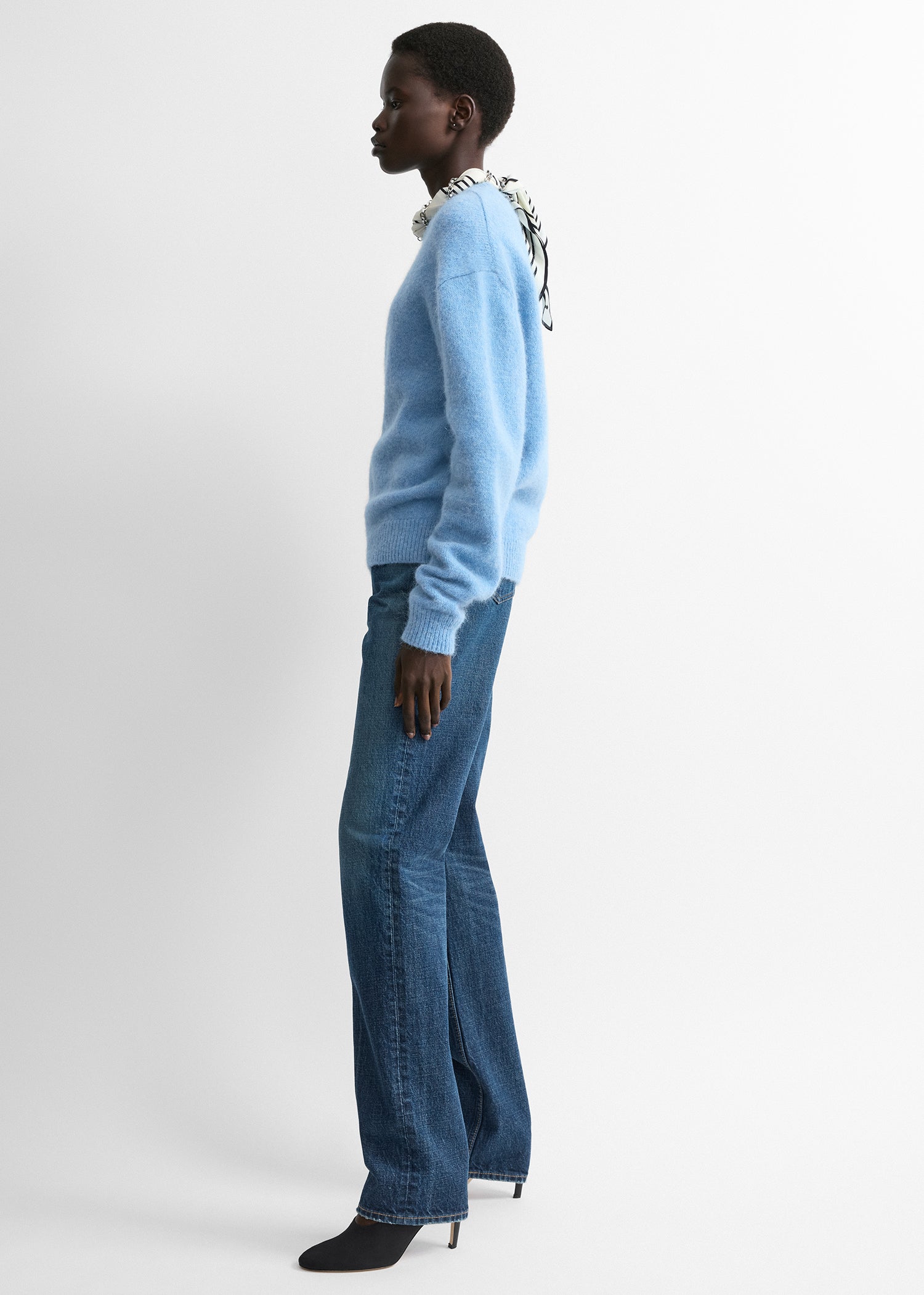 Classic alpaca crew knit pale blue