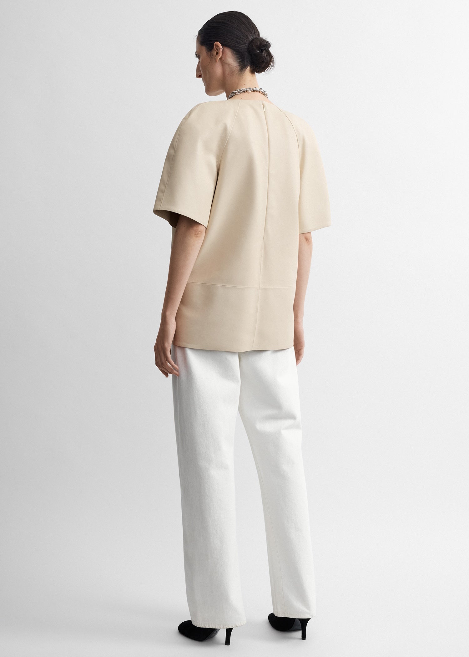 Cocoon leather top stone