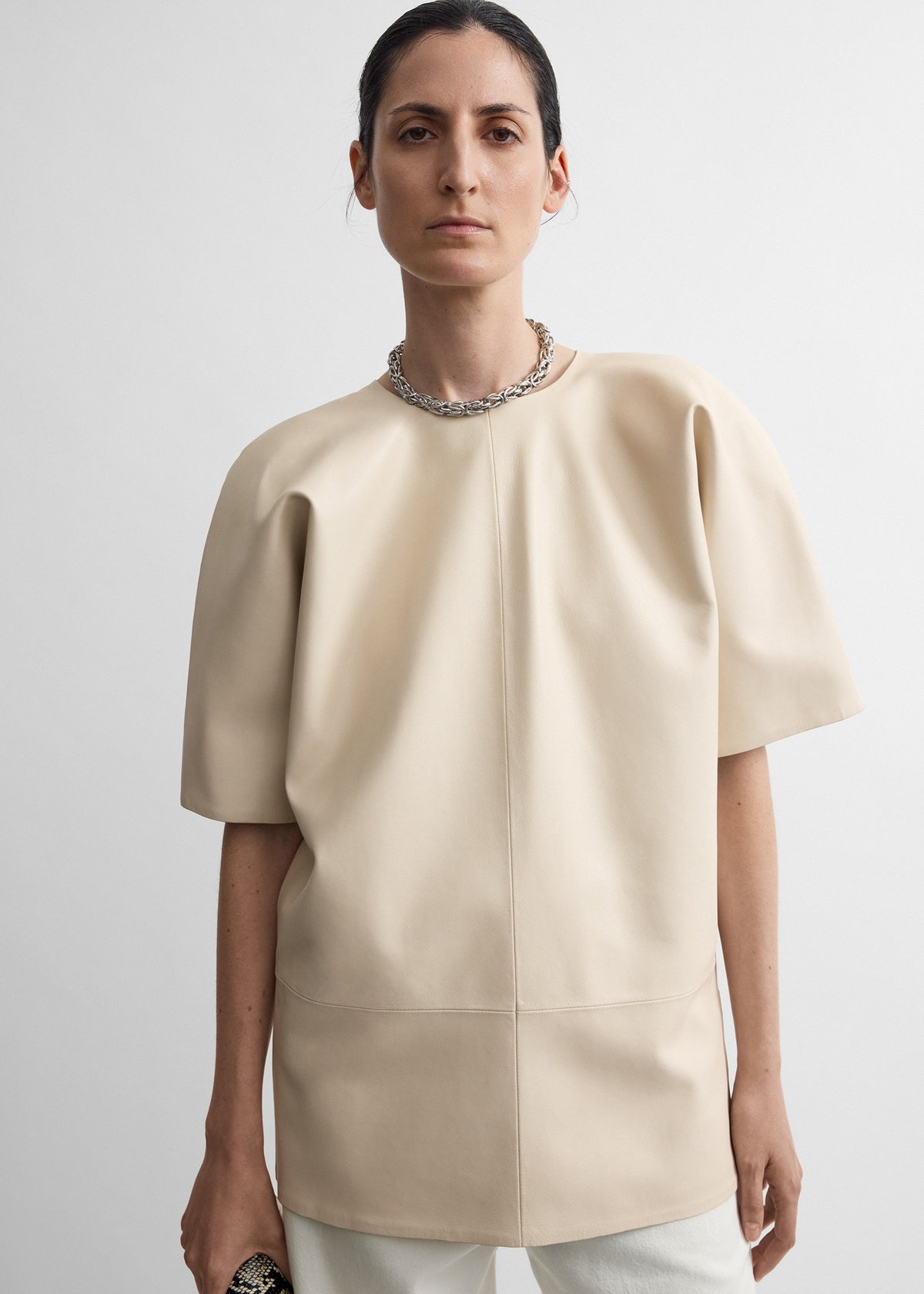 Cocoon leather top stone