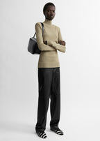 Fitted ribbed top sage