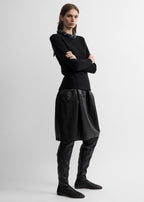 Structured crew knit black