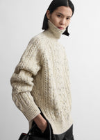 Cable knit turtleneck ecru
