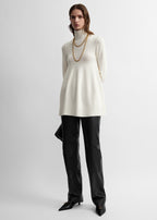 Wool turtleneck top milk