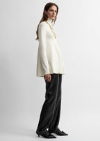 Wool turtleneck top milk