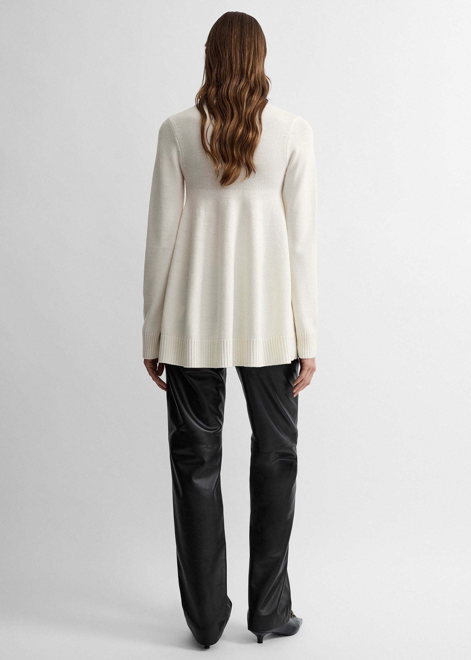 Wool turtleneck top milk