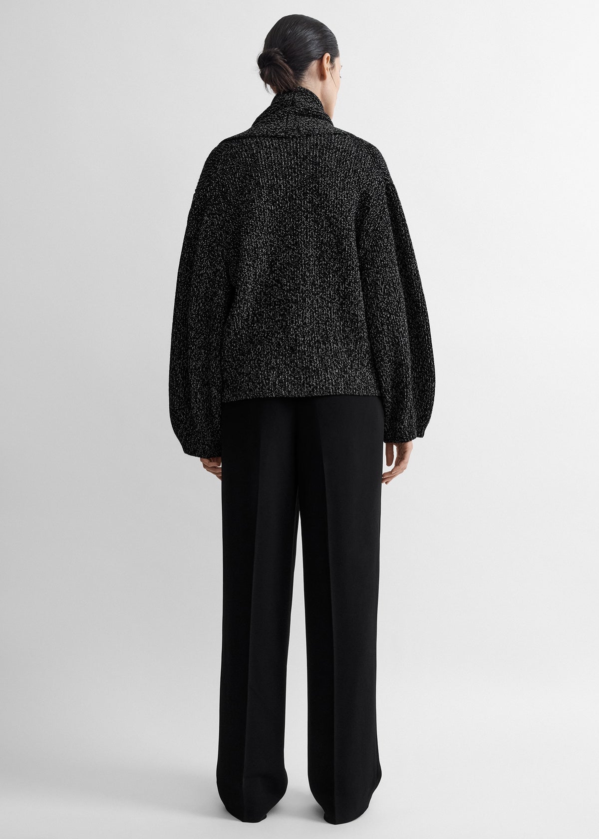 Shawl-lapel cardigan black/white