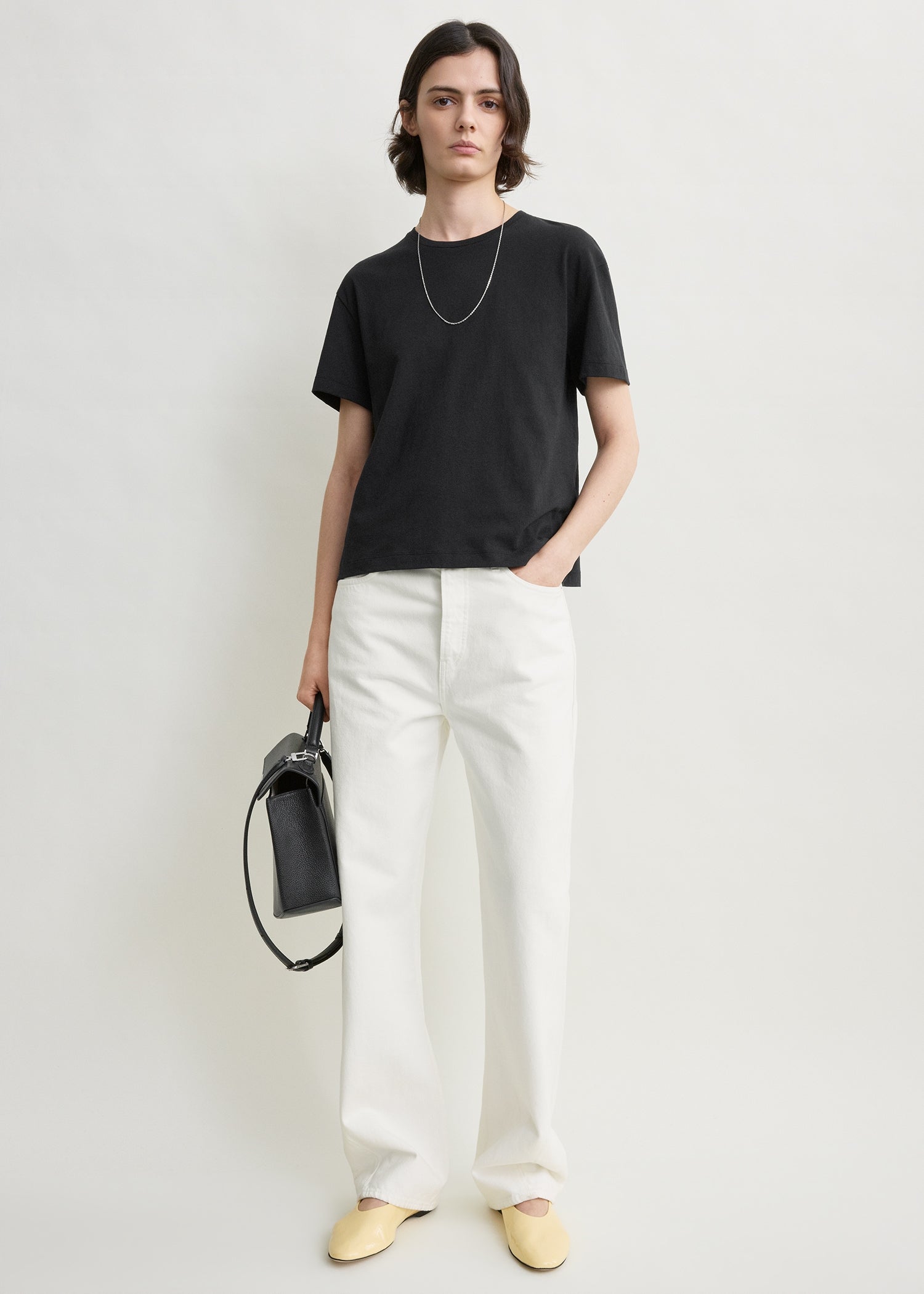 Classic embroidered tee black petite