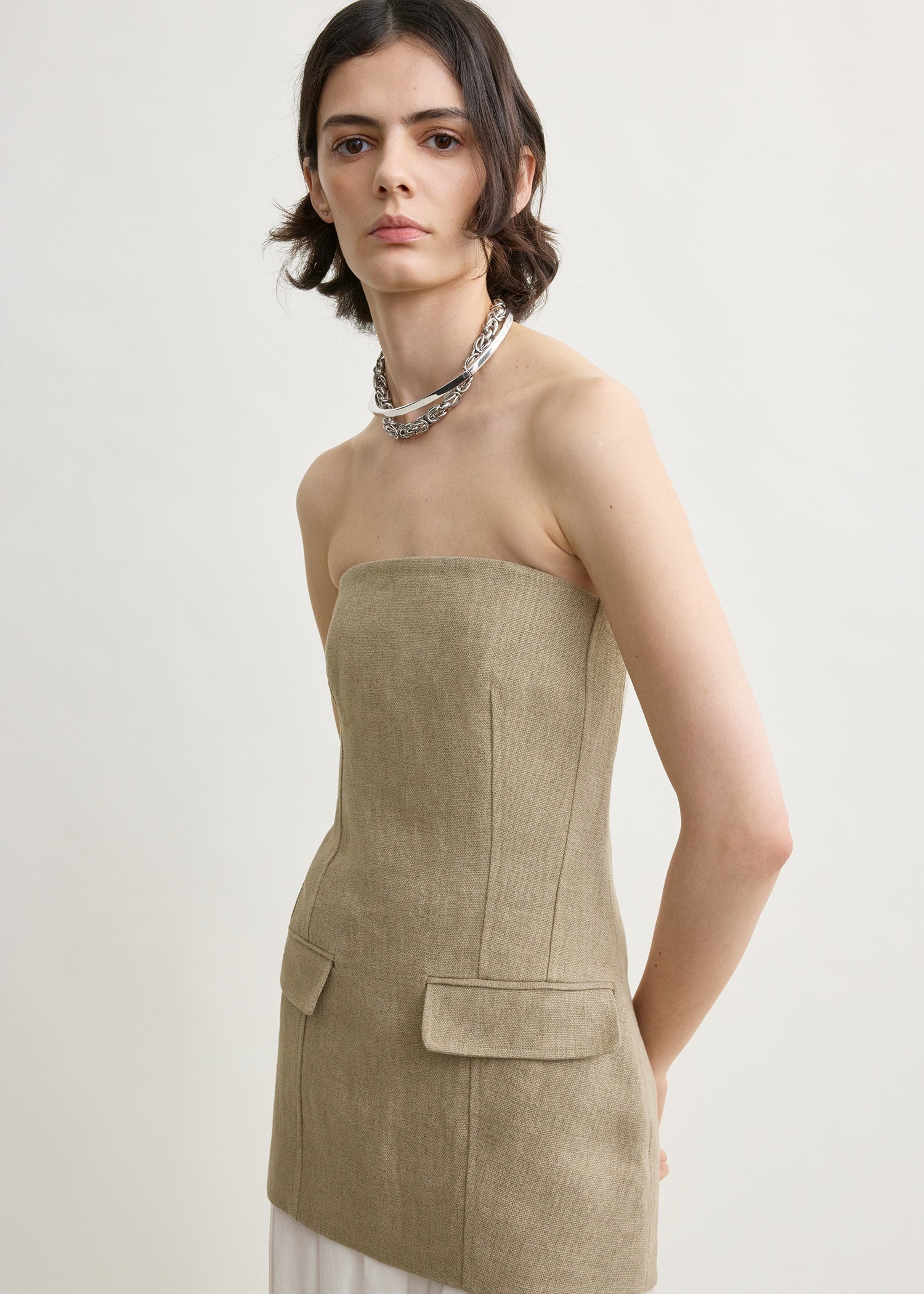 Strapless linen pocket top beige