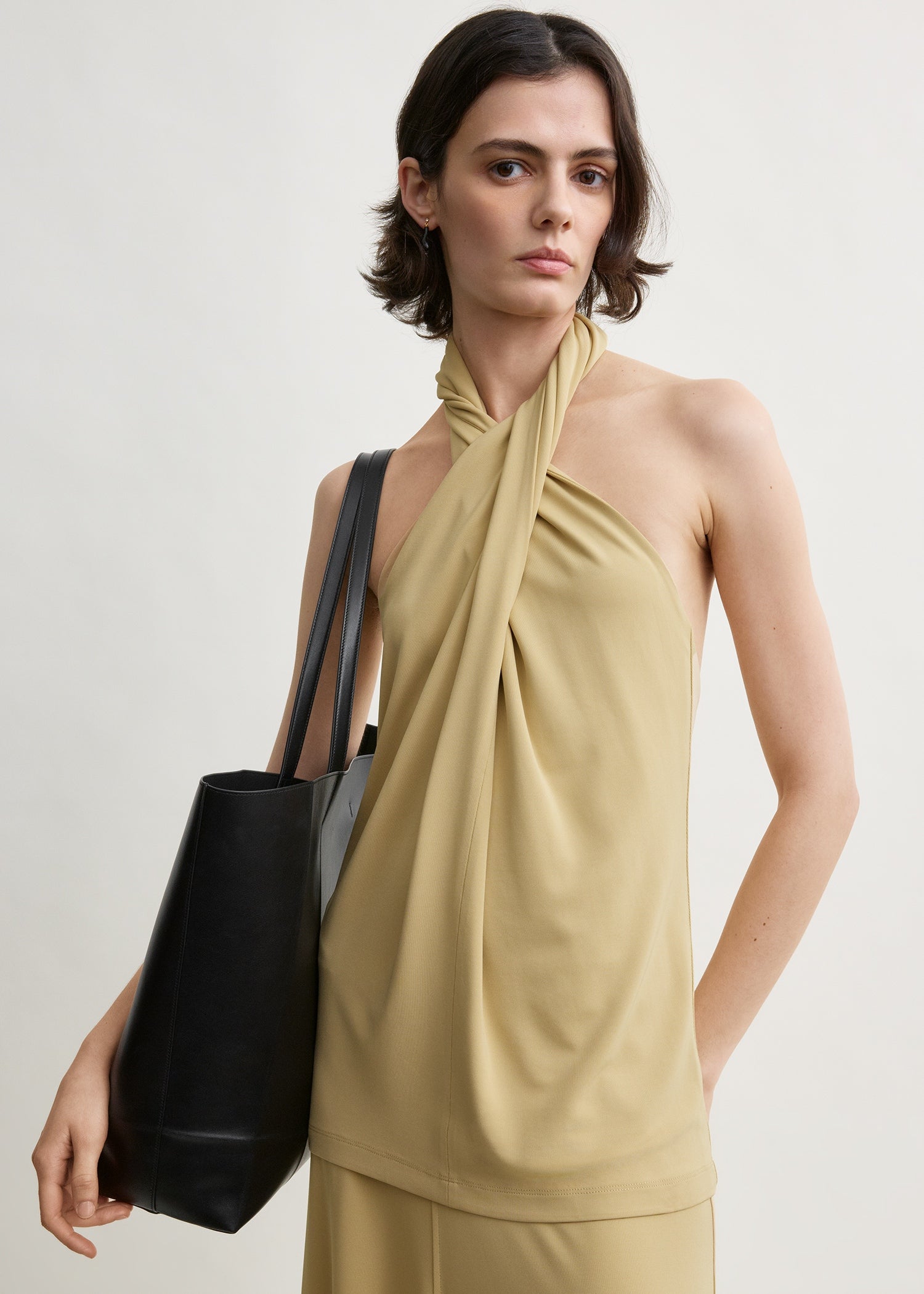 Twisted jersey halter top chai