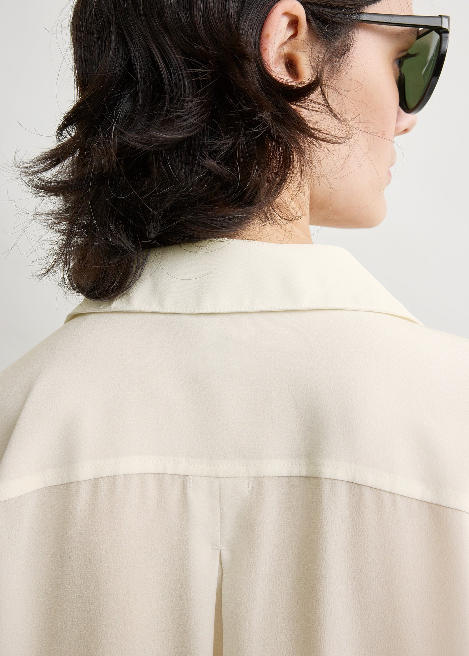 Silk crepe shirt off-white