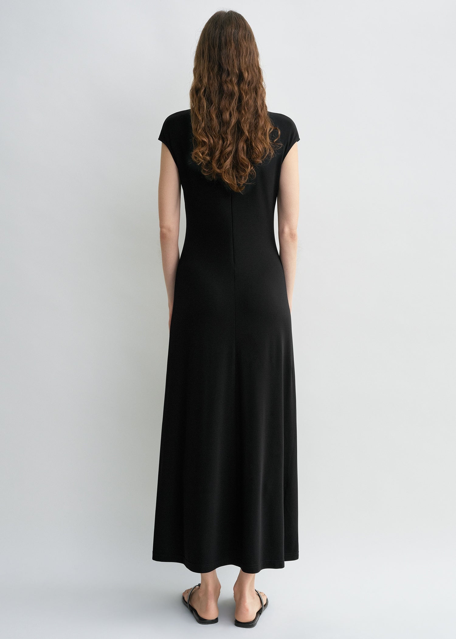Everyday dress black petite