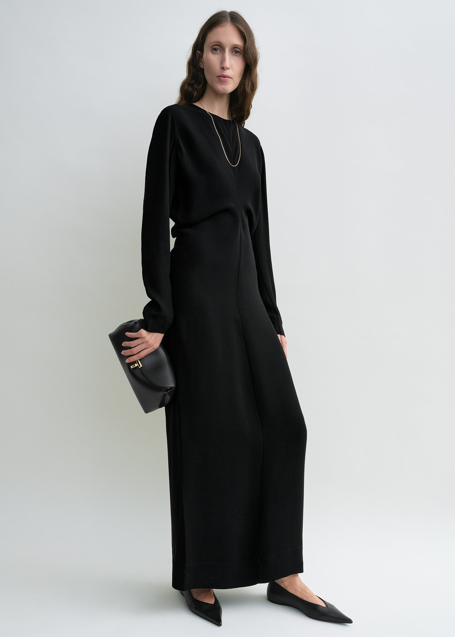 Long-sleeve slouch waist dress black
