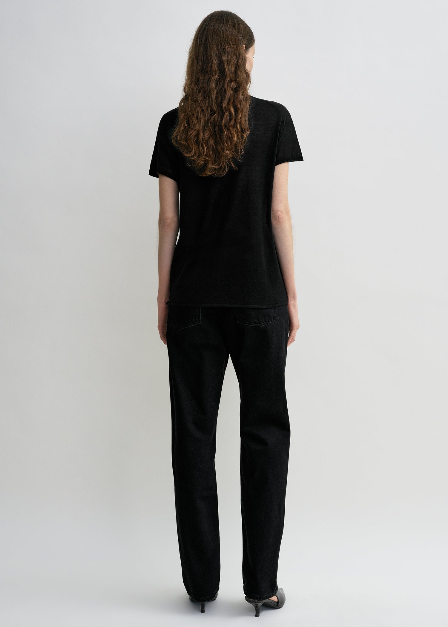 Silk tee black
