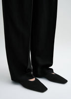 Minimalist suede ballerinas black