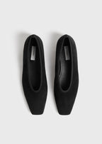 Minimalist suede ballerinas black