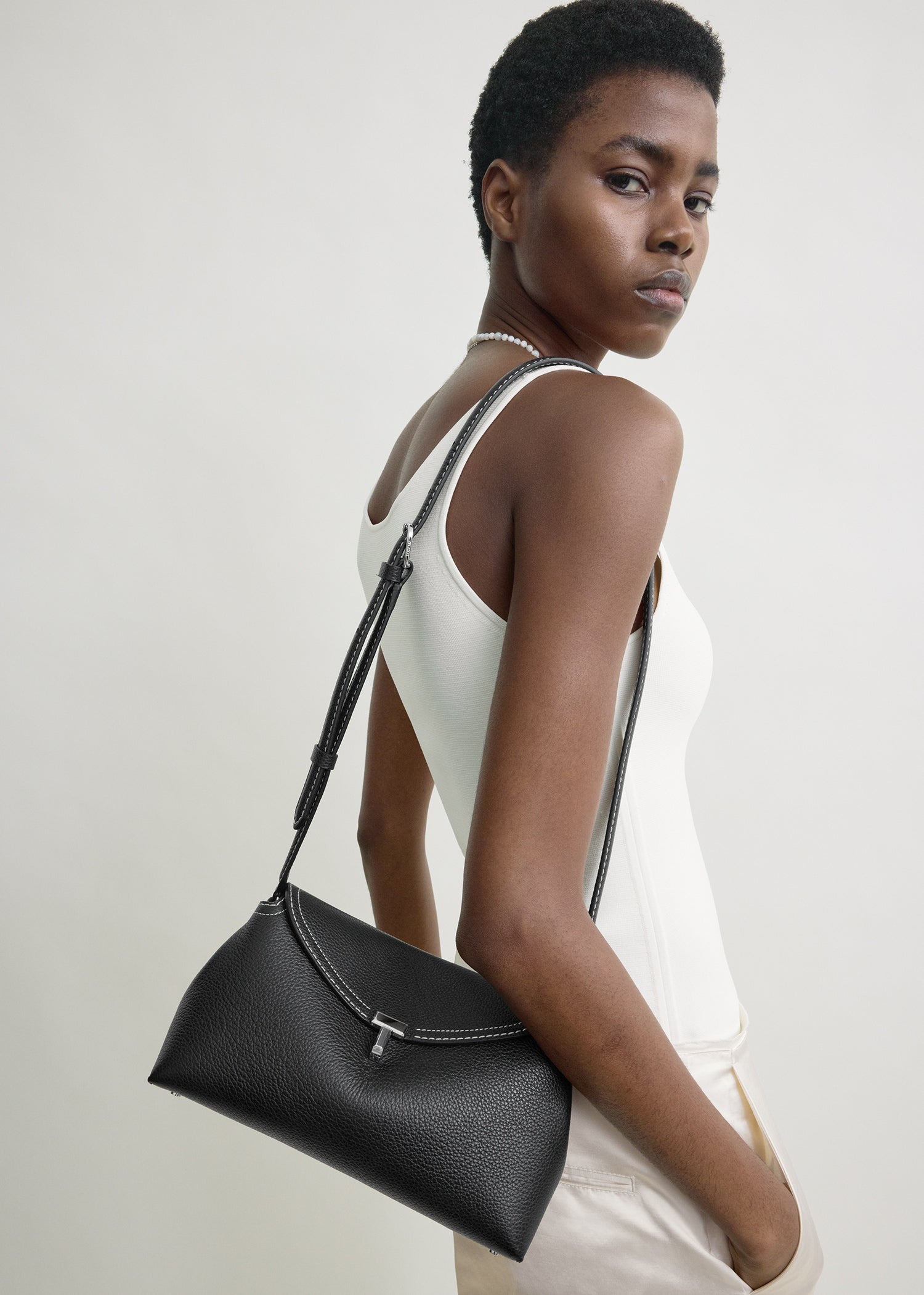 T-lock grained-leather clutch black