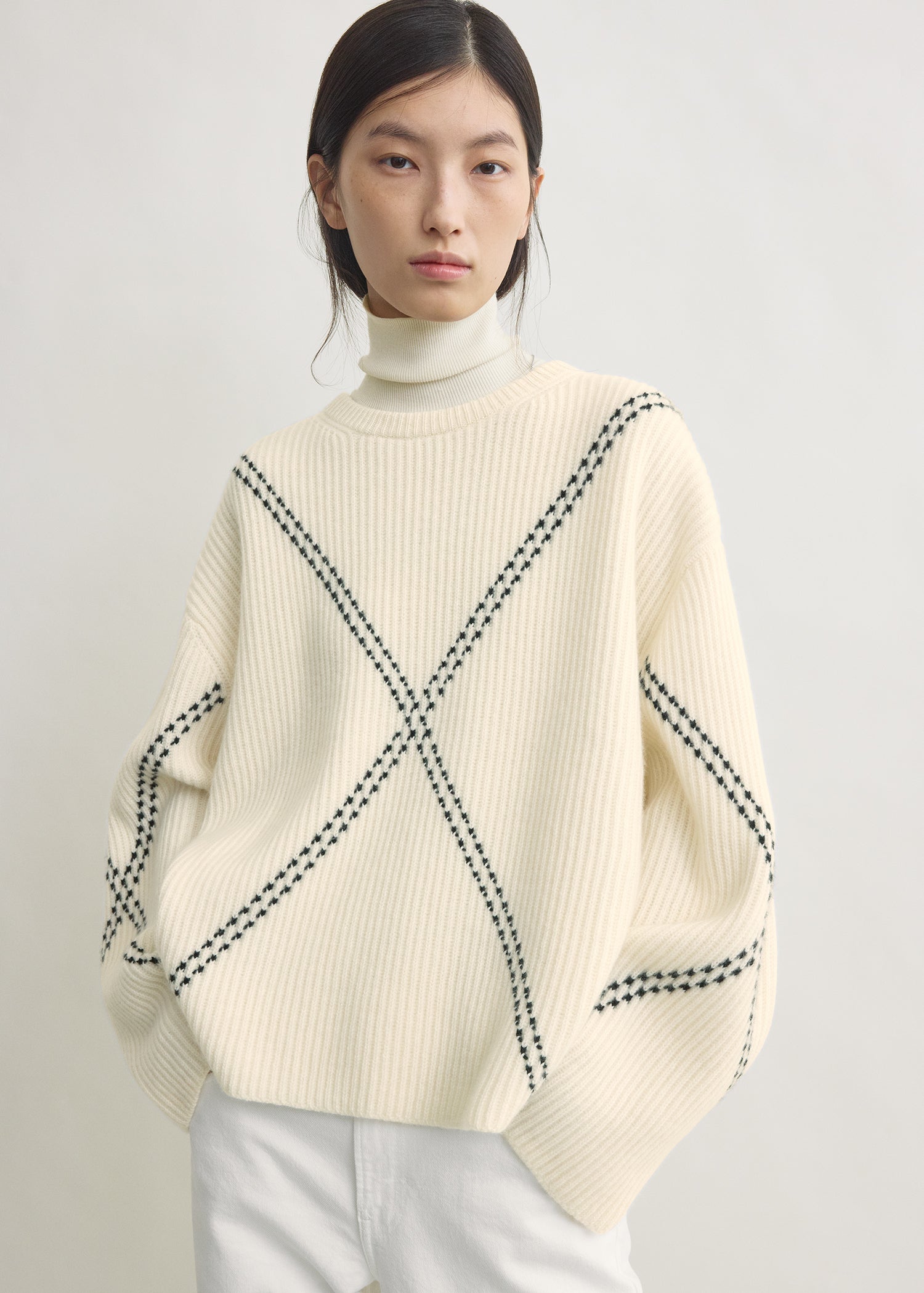 Argyle-stitch cashmere sweater ecru/black