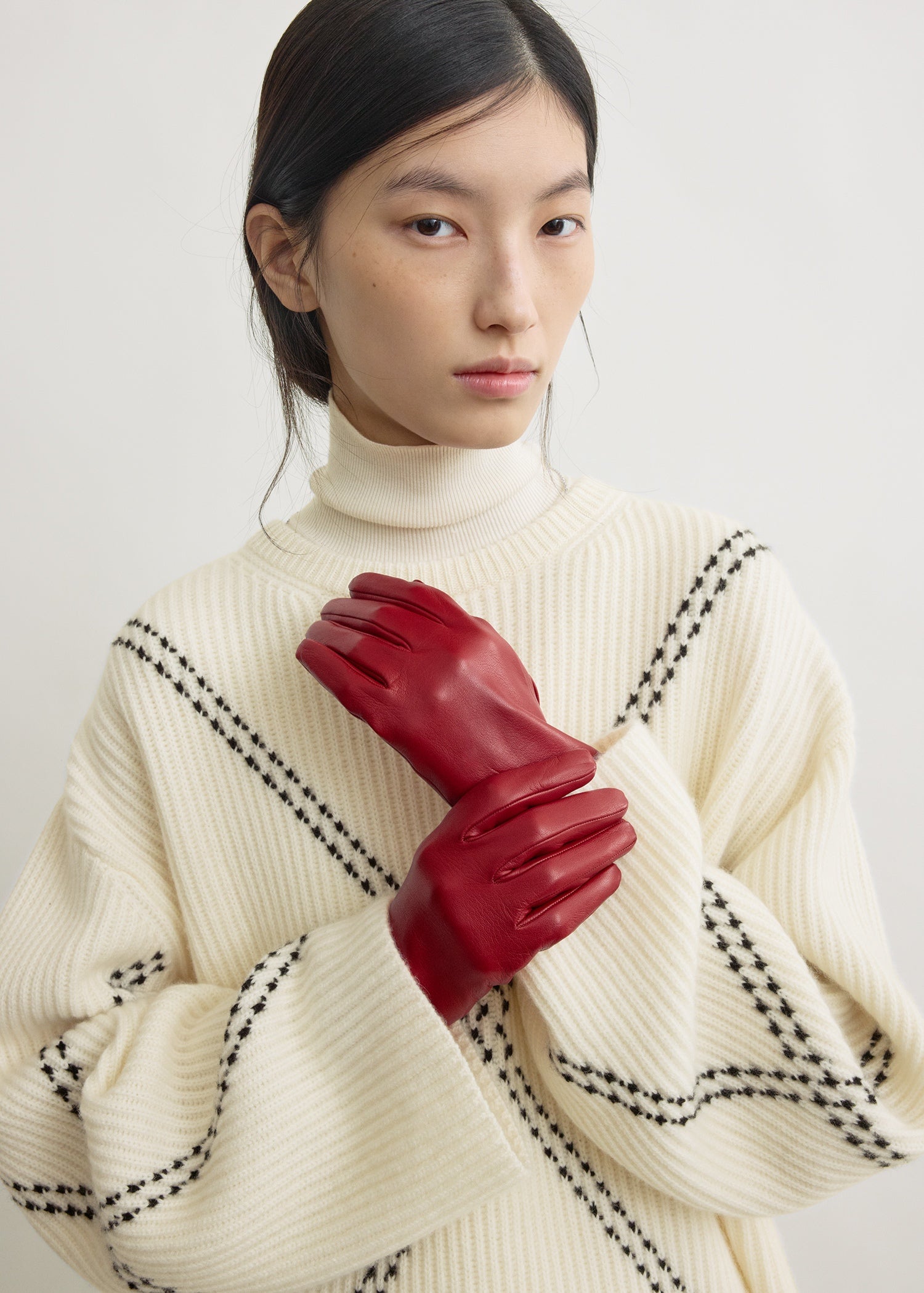 Leather gloves red