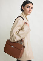 Clip grained-leather top handle sienna