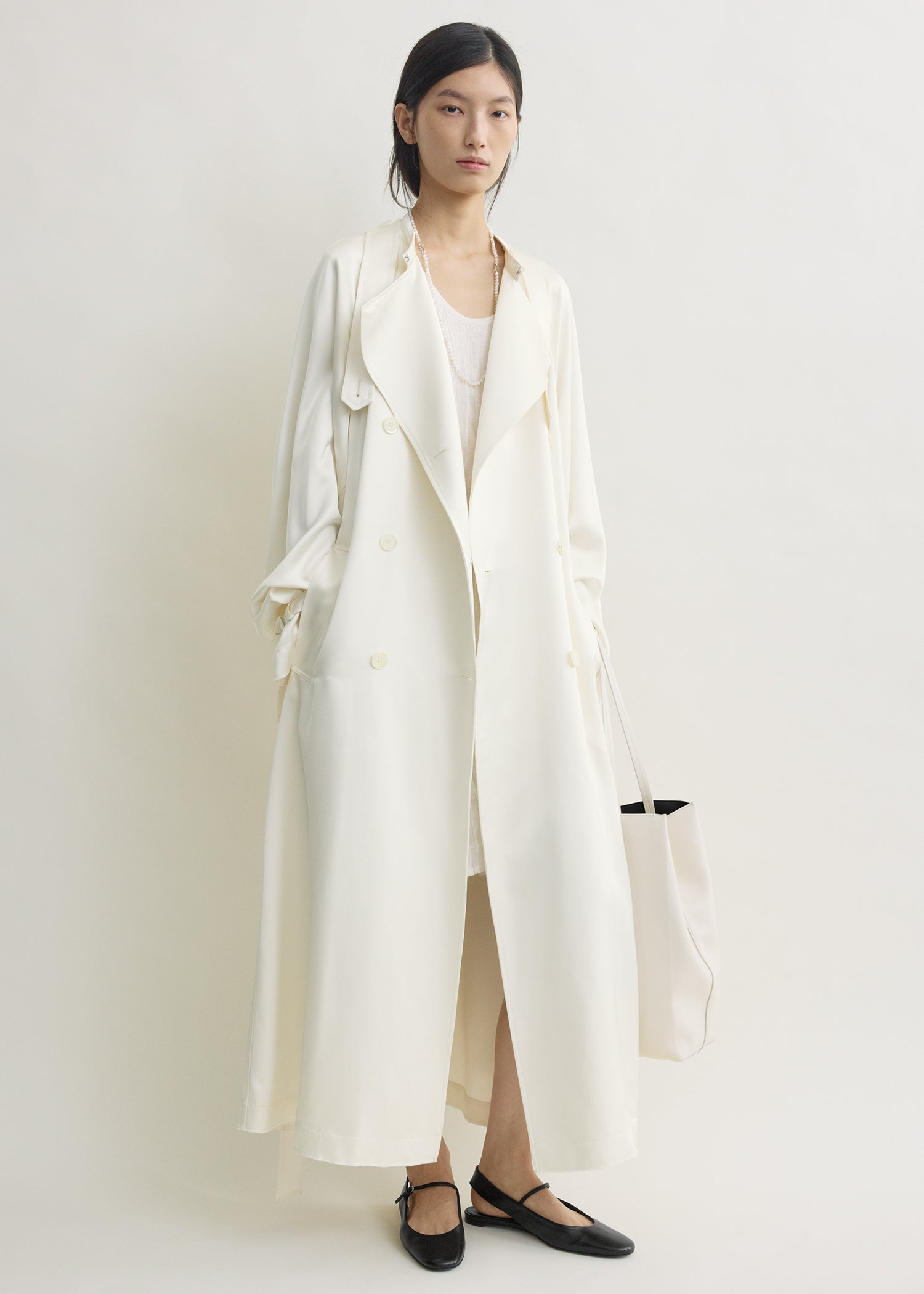 Draped satin trench off-white