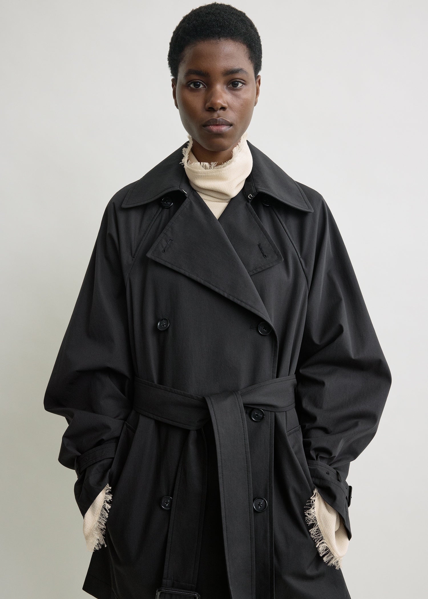 Washed cotton trench washed black – TOTEME