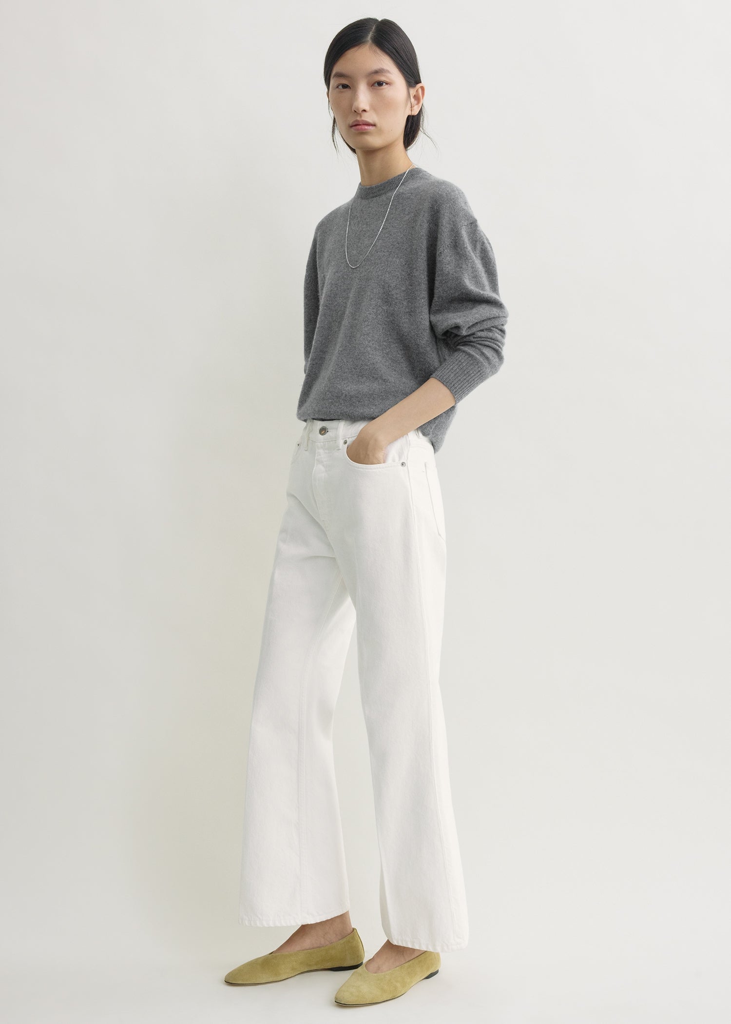 Kick flare denim off-white – TOTEME
