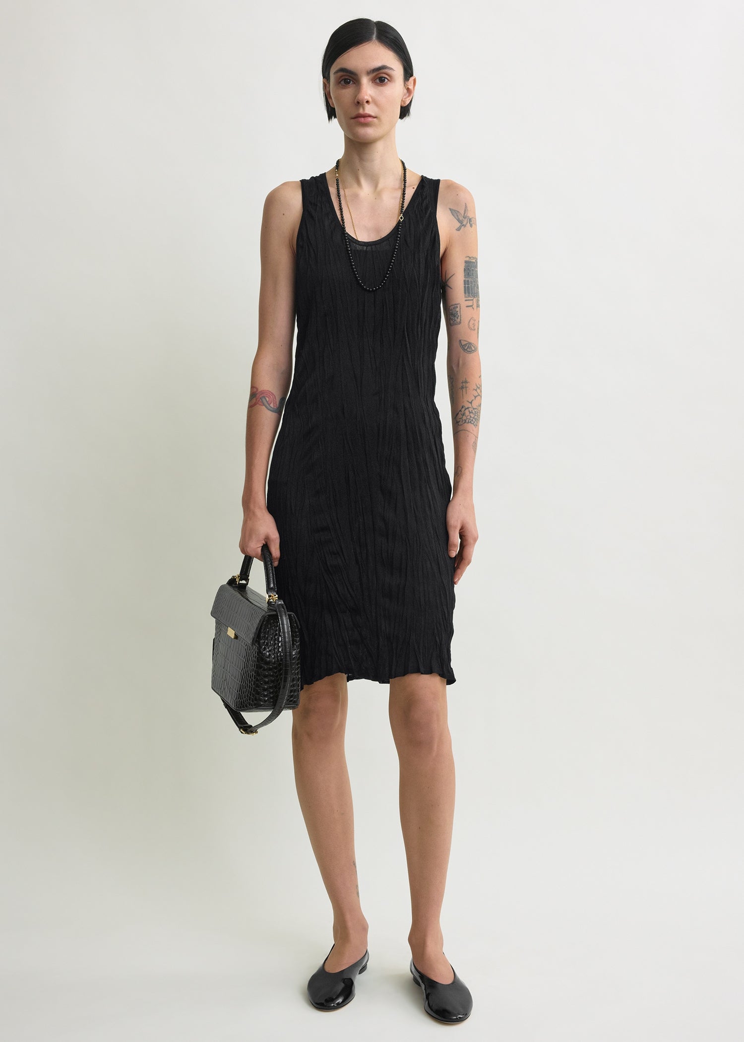 Crinkled knit tank dress black