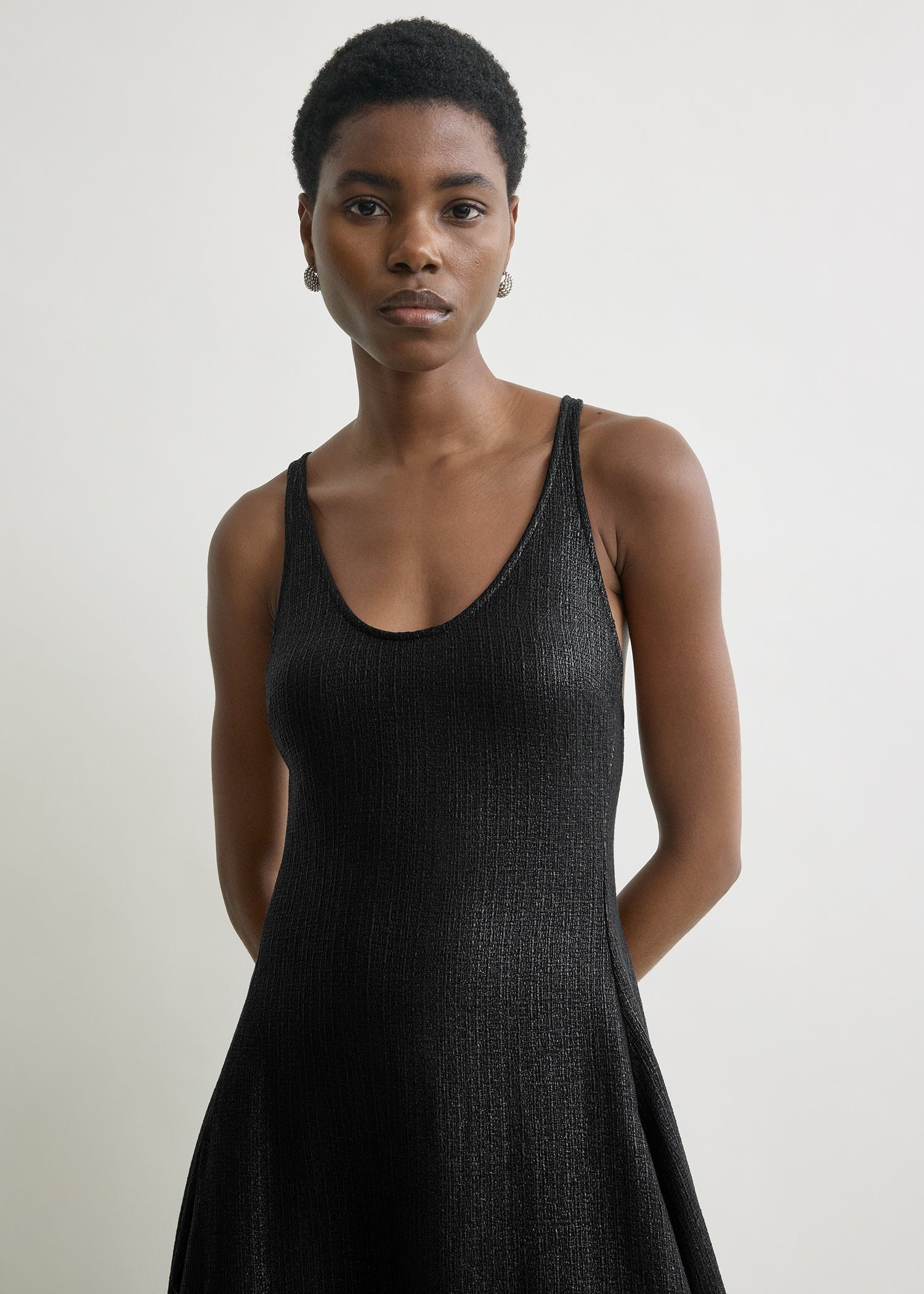Sculpted cotton dress black