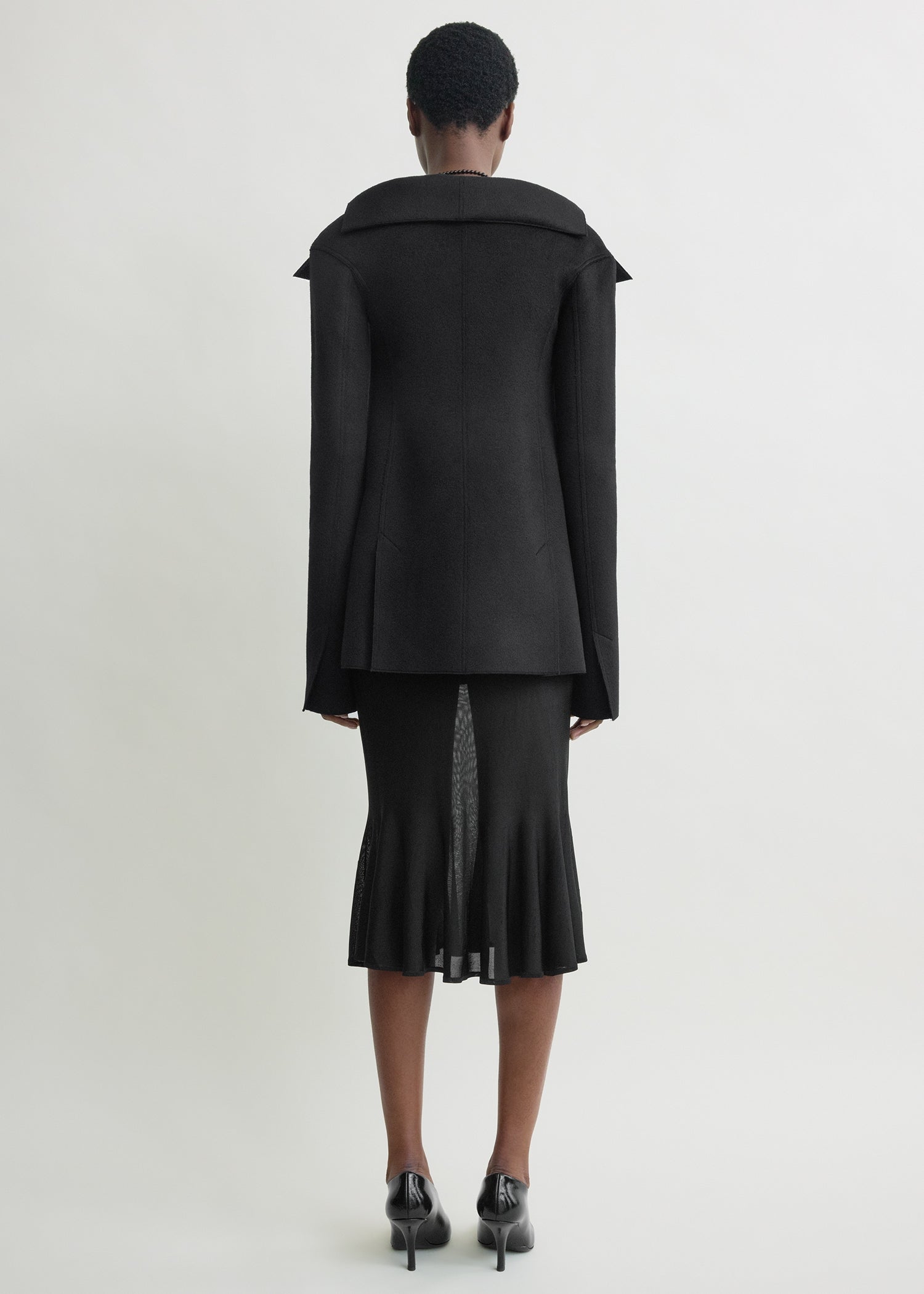 Open collar wool jacket black