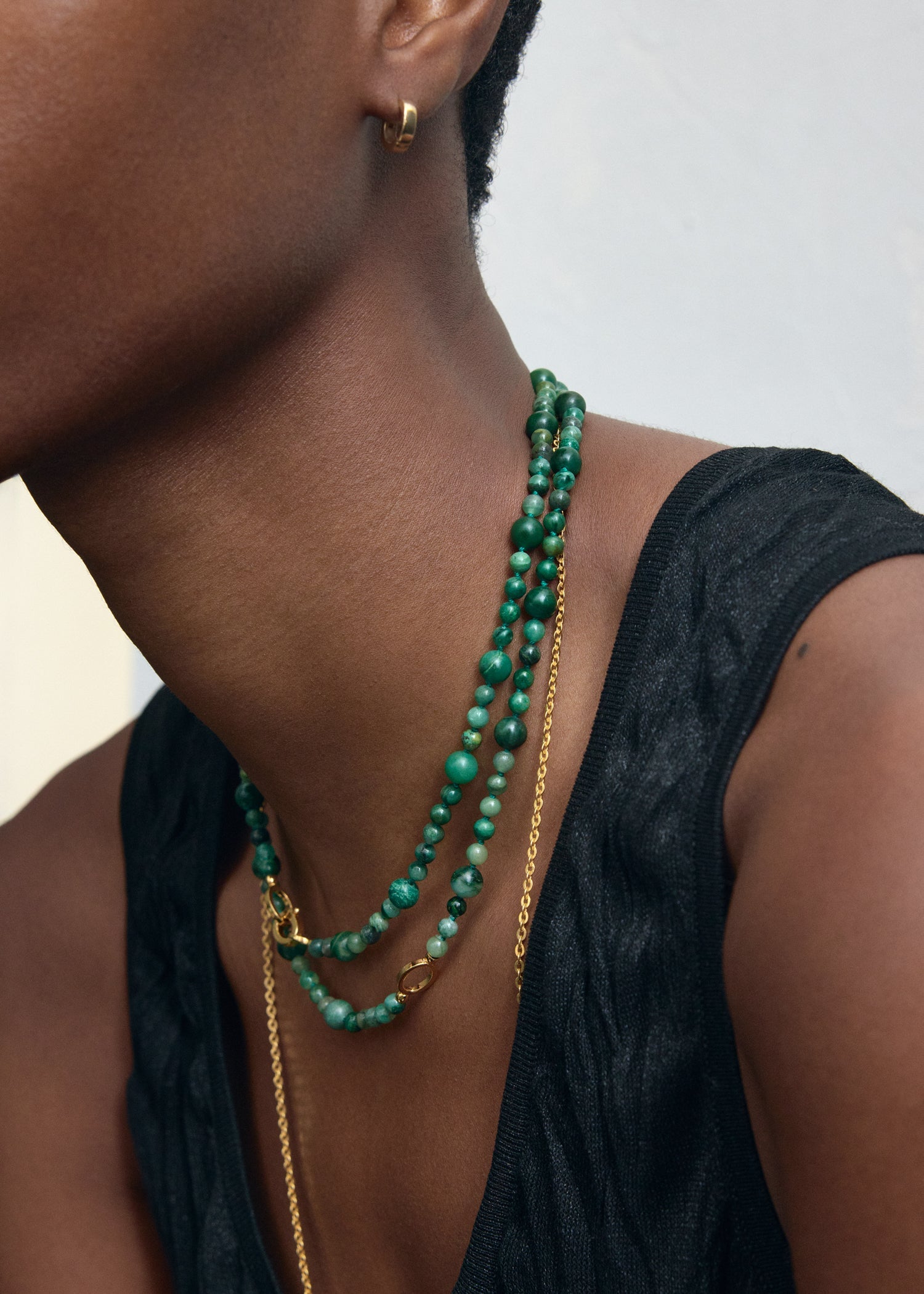 Infinity bead necklace dark green
