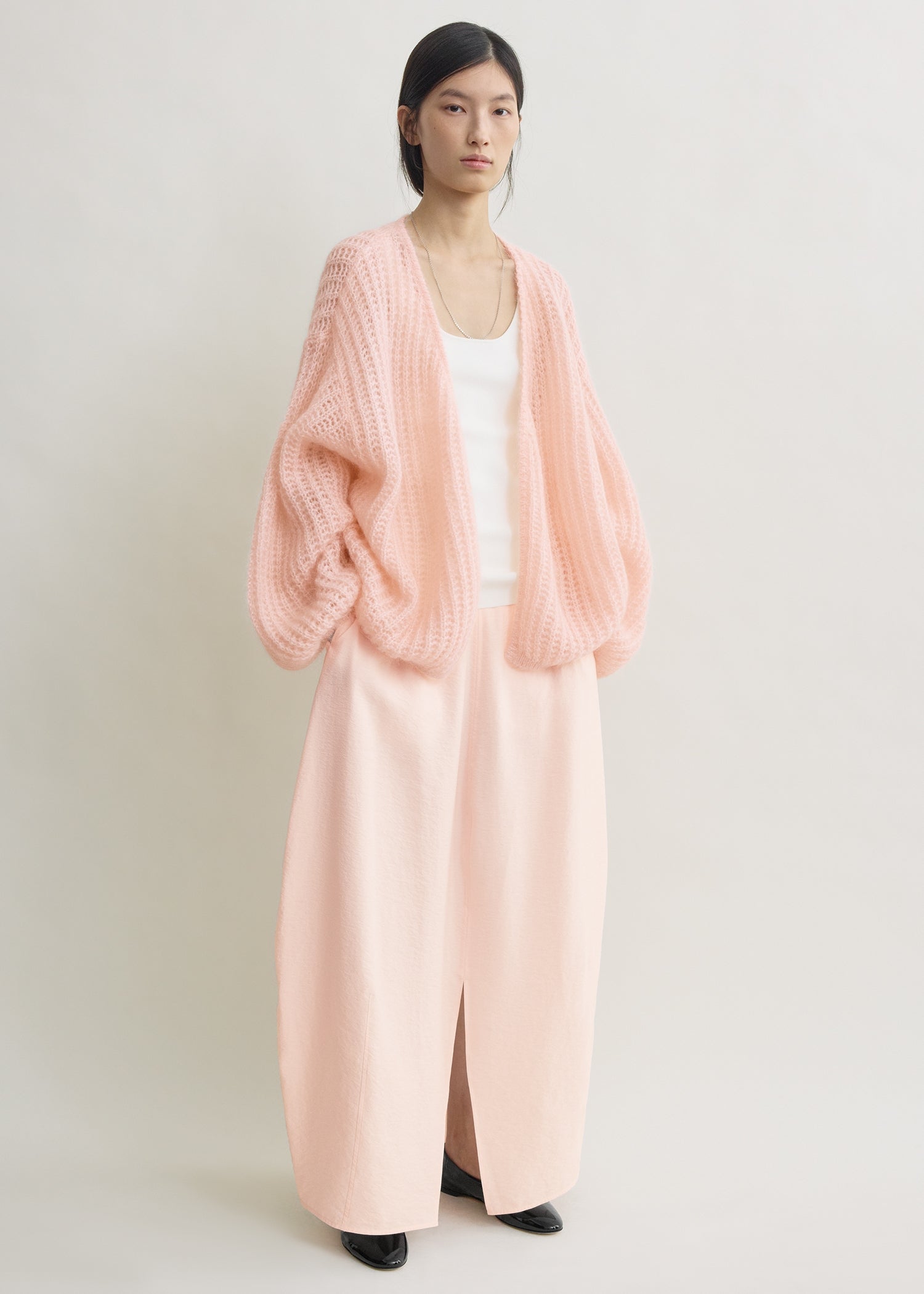 Puffed cardigan bloom