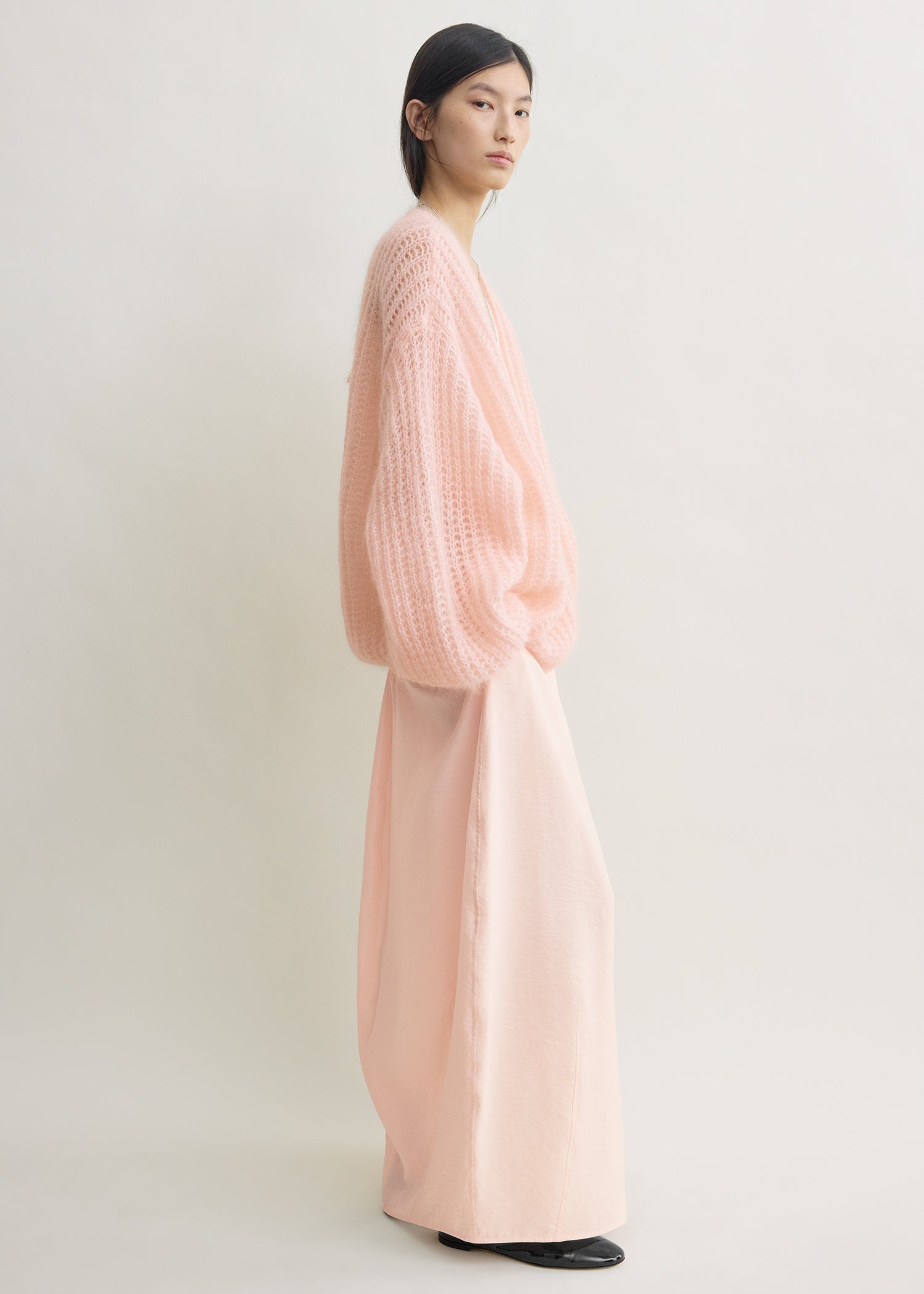 Puffed cardigan bloom