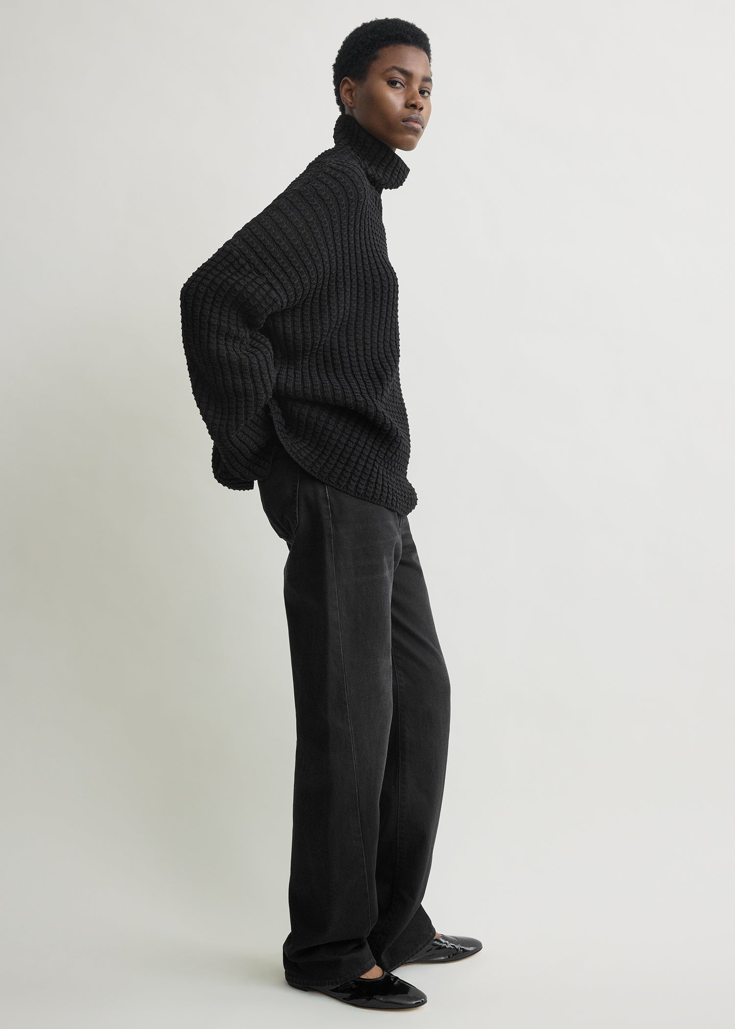 Whipstitch knit black