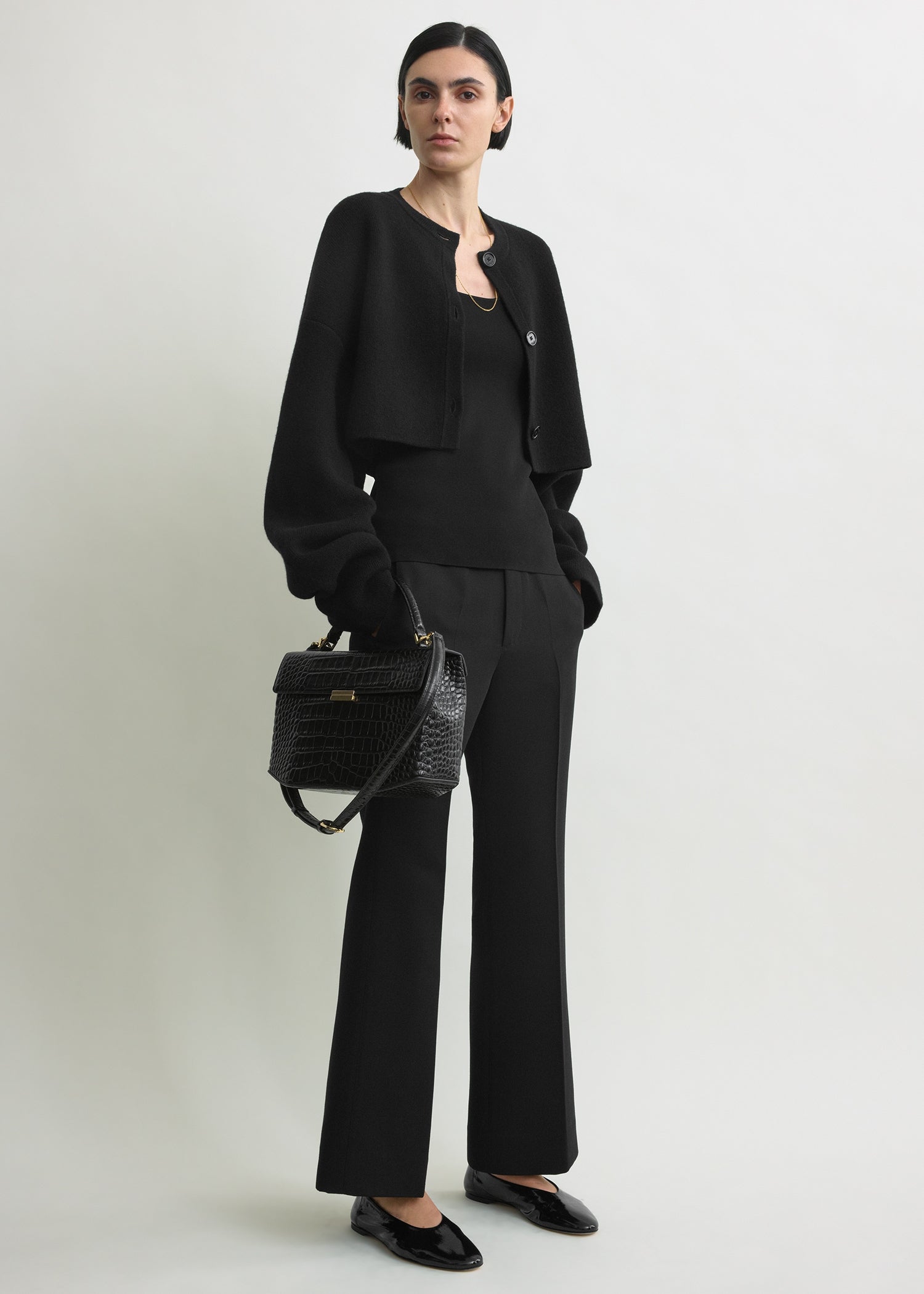 Cropped oversized cardigan black