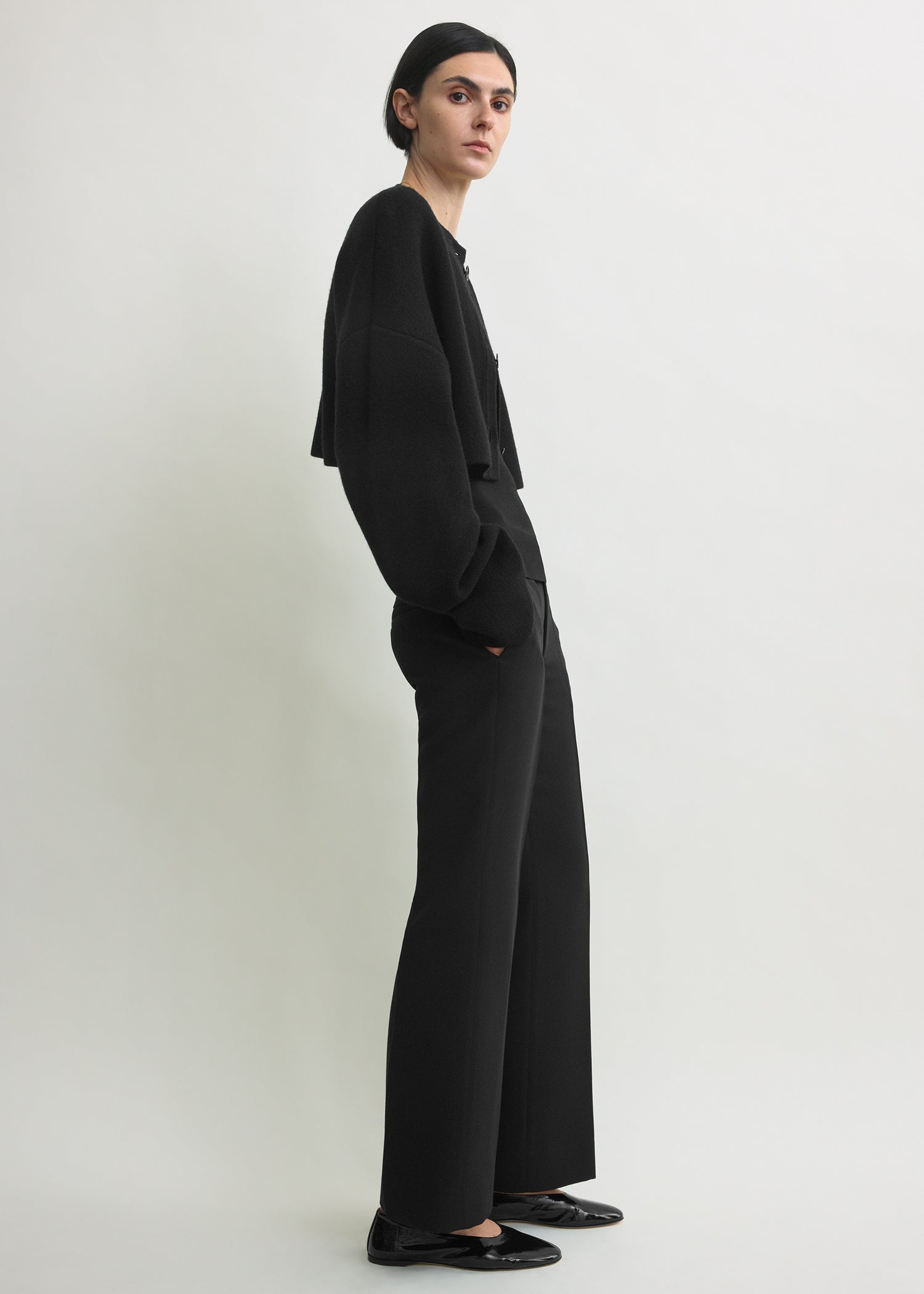 toteme カーディガン Cropped oversized cardigan black – TOTEME