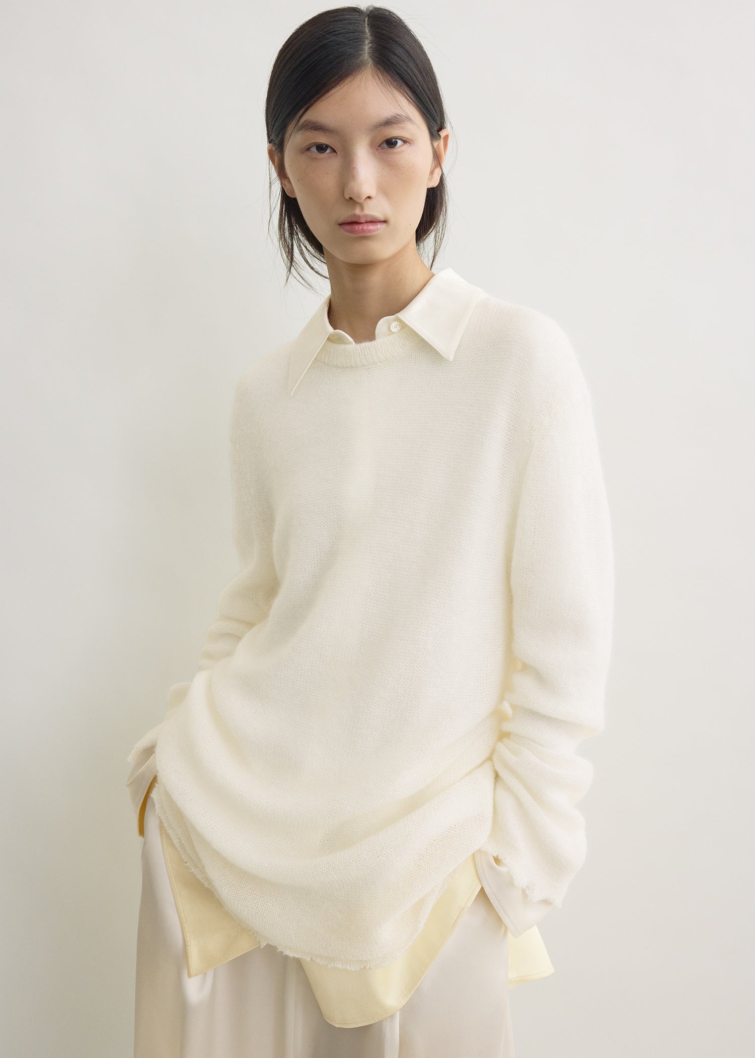 Long open weave knit off-white